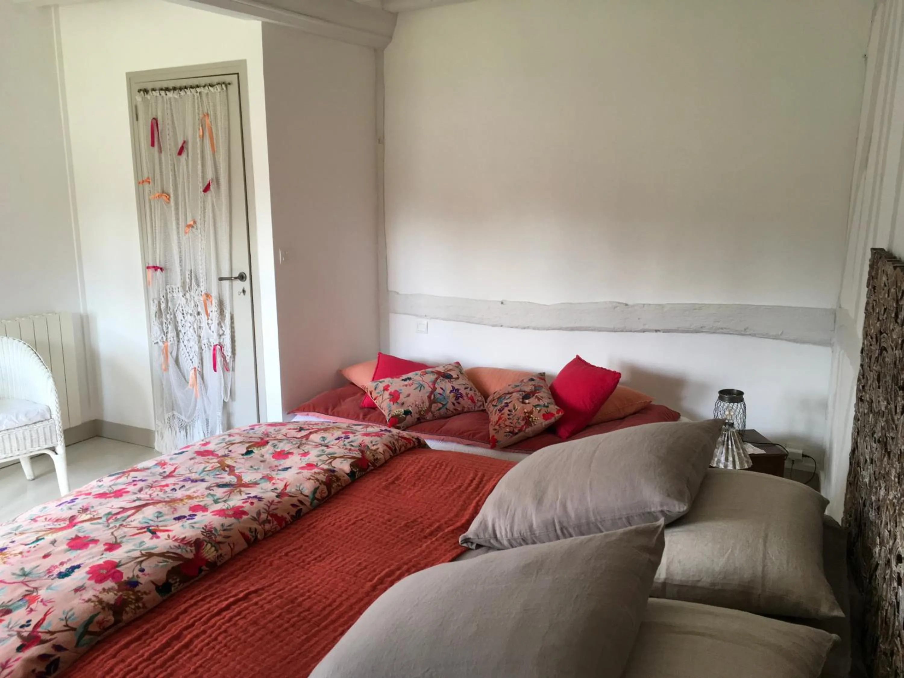 Bed in L'Atelier de Tess