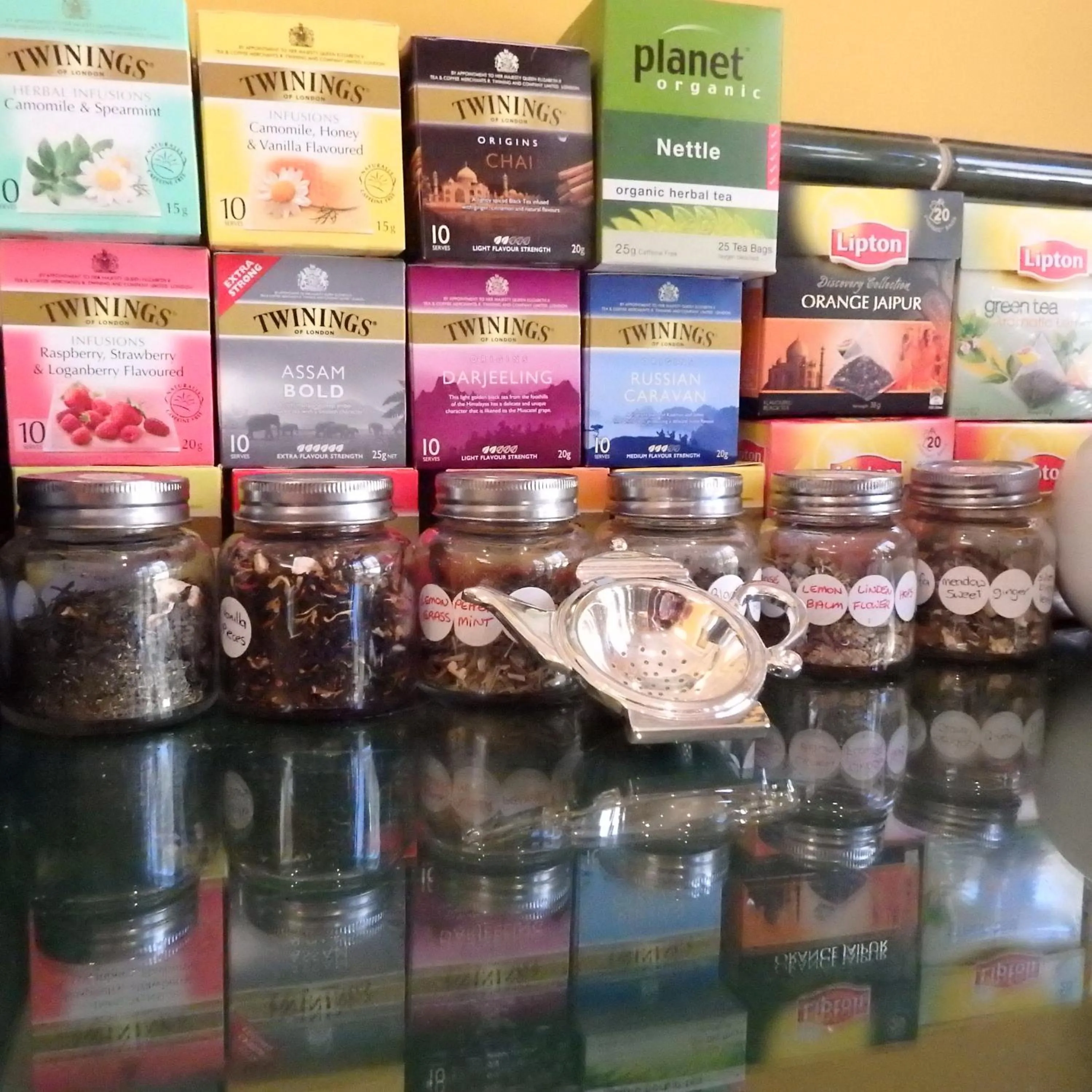 Kitchen or kitchenette in Bowral Road Art Gallery Bed and Breakfast