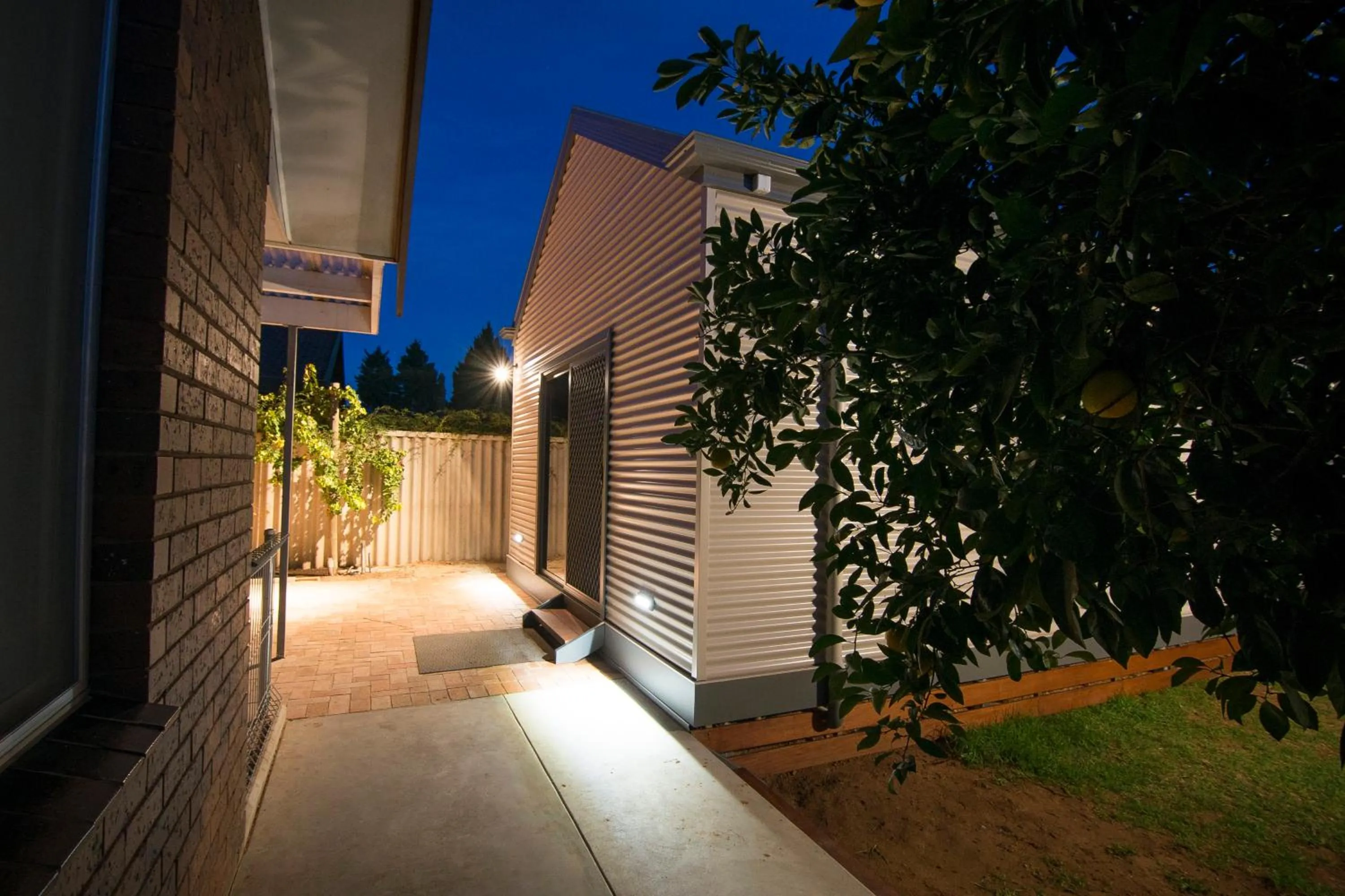 Property building in Mildura Holiday Villas