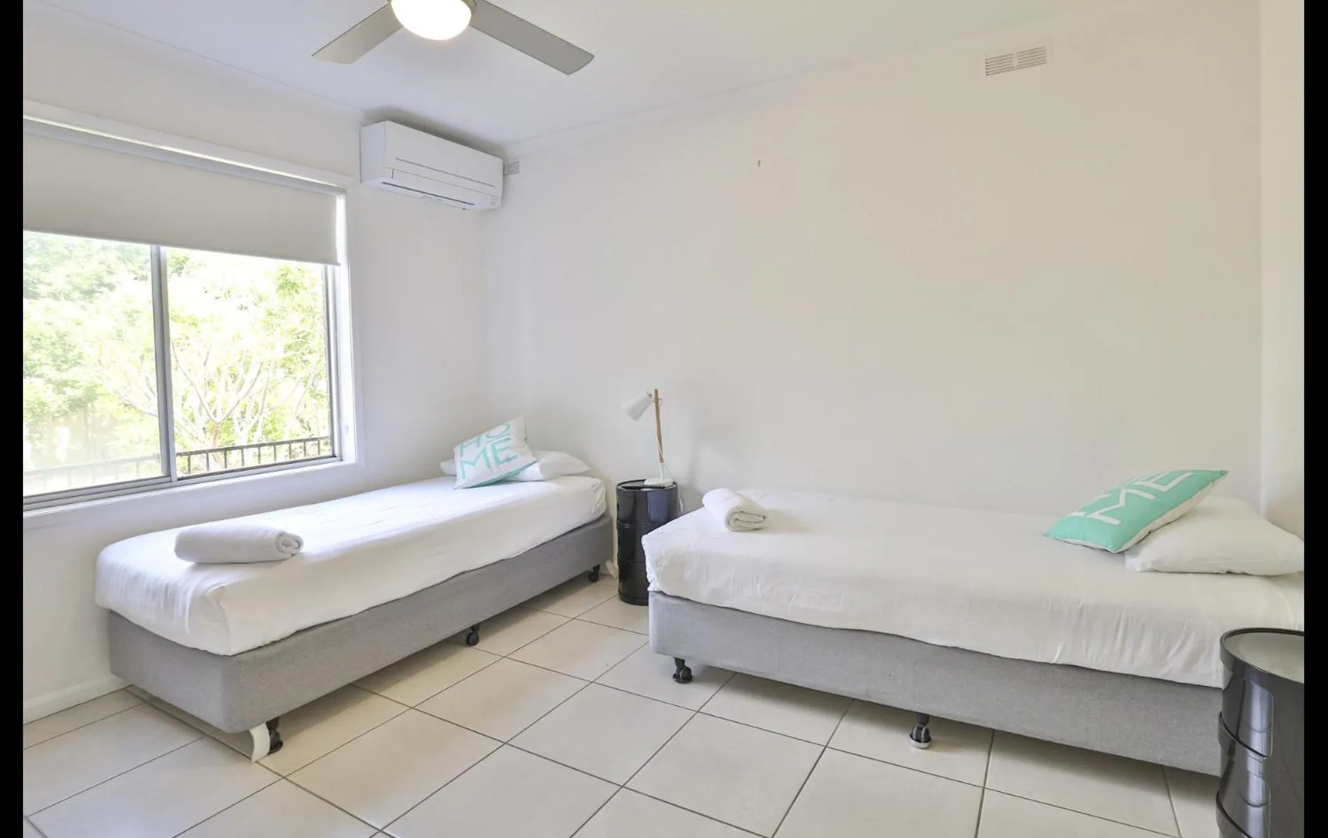 Bed in Mildura Holiday Villas
