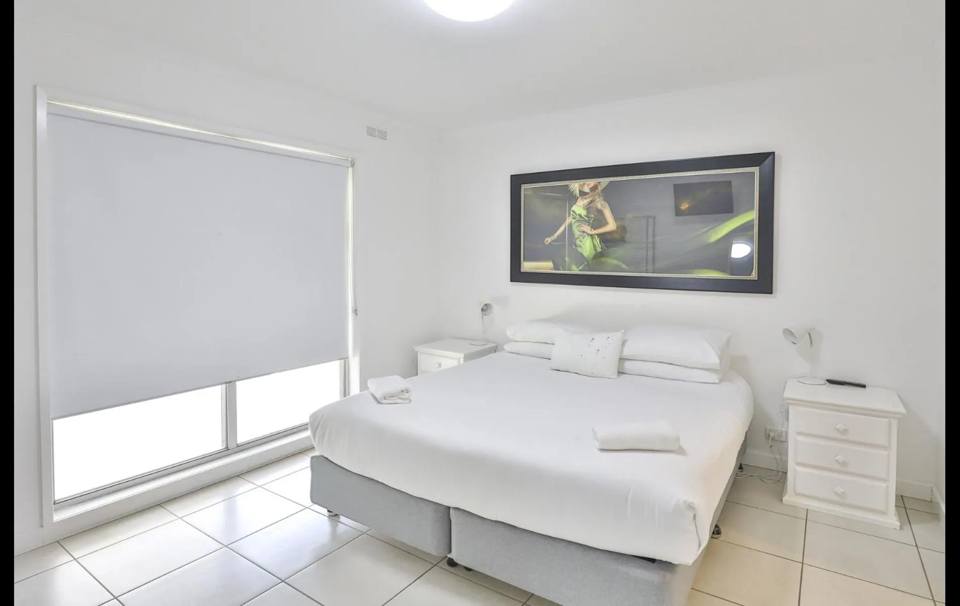 Bed in Mildura Holiday Villas