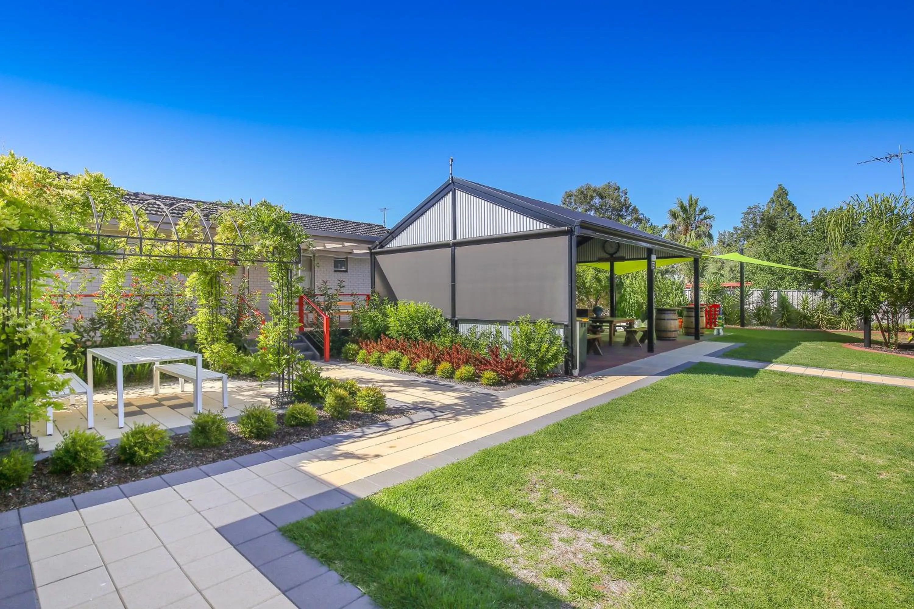 Facade/entrance in Mildura Holiday Villas