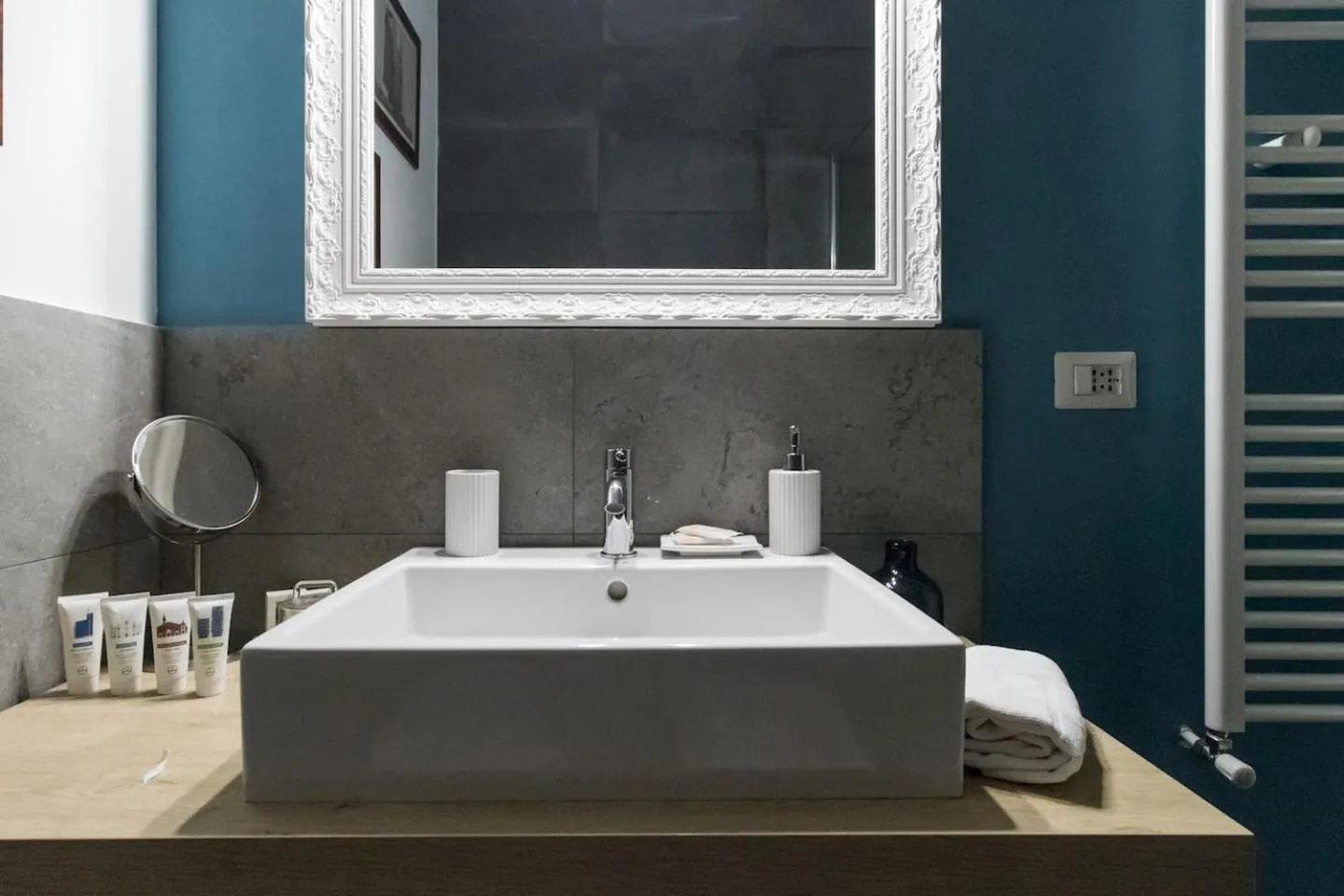 Bathroom in Italianway - Vigevano 13