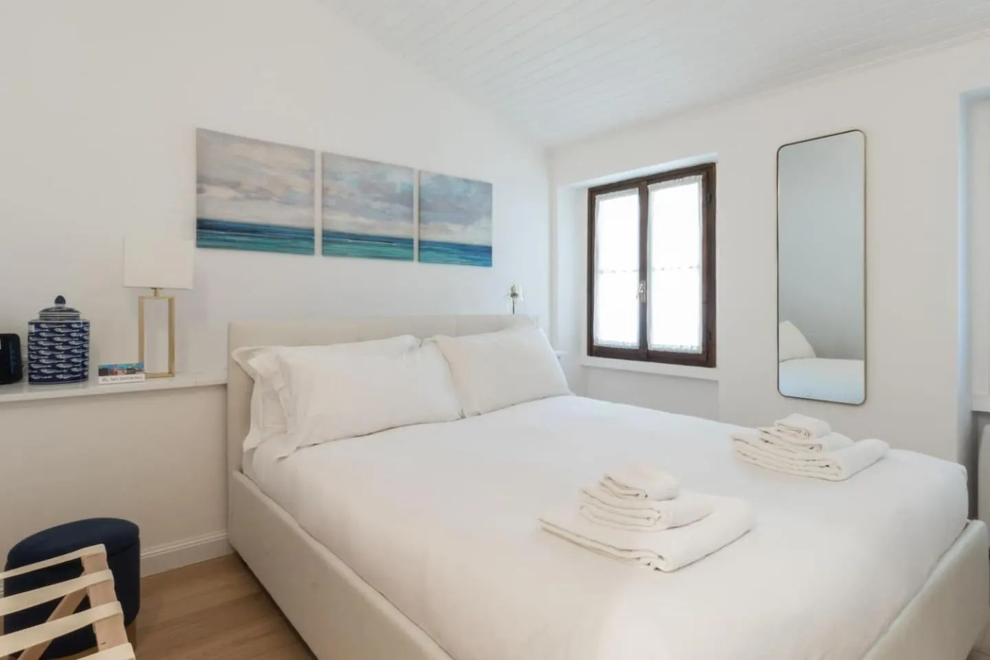 Bedroom, Bed in Italianway - Vigevano 13