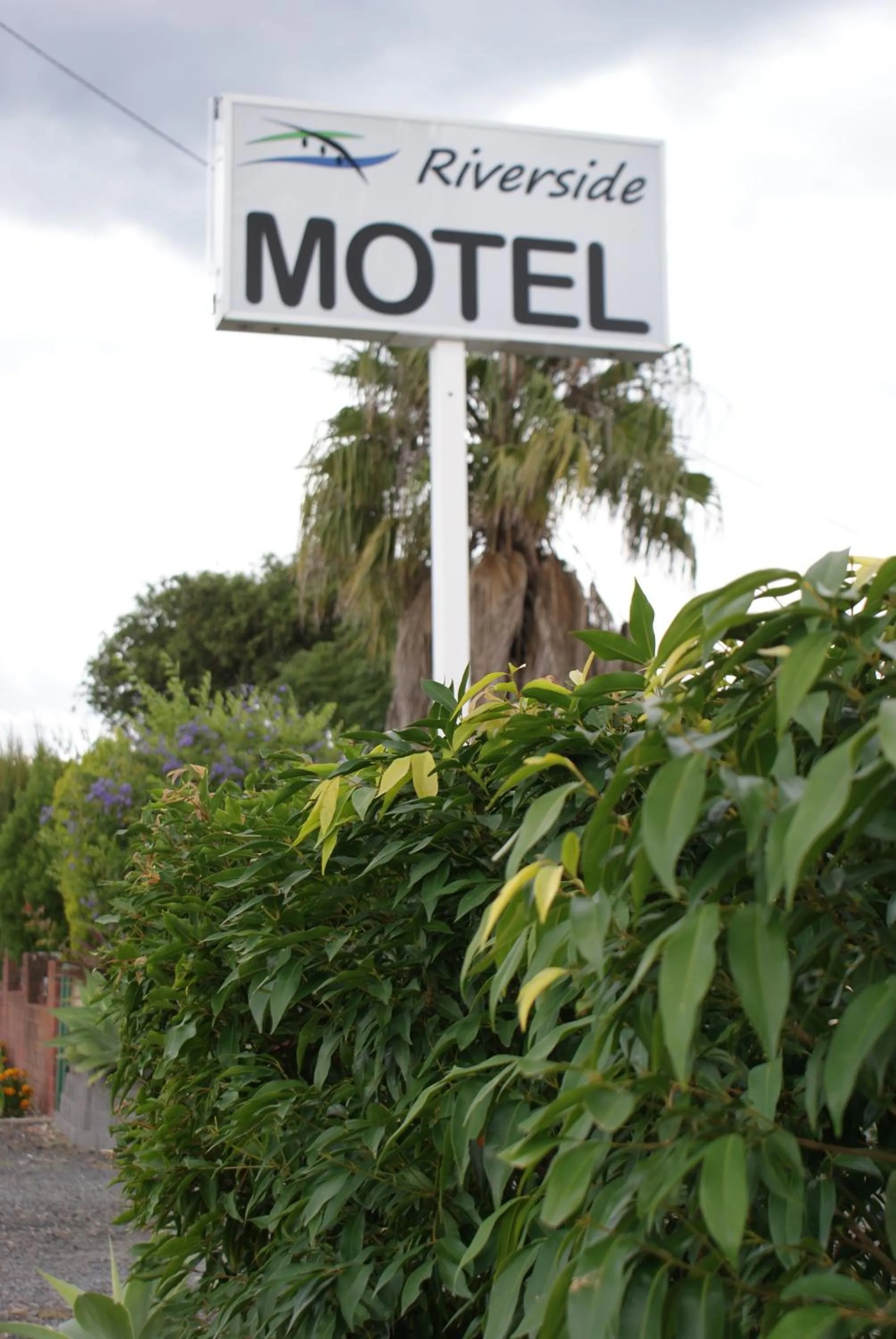 Property logo or sign in Karuah Riverside Motel