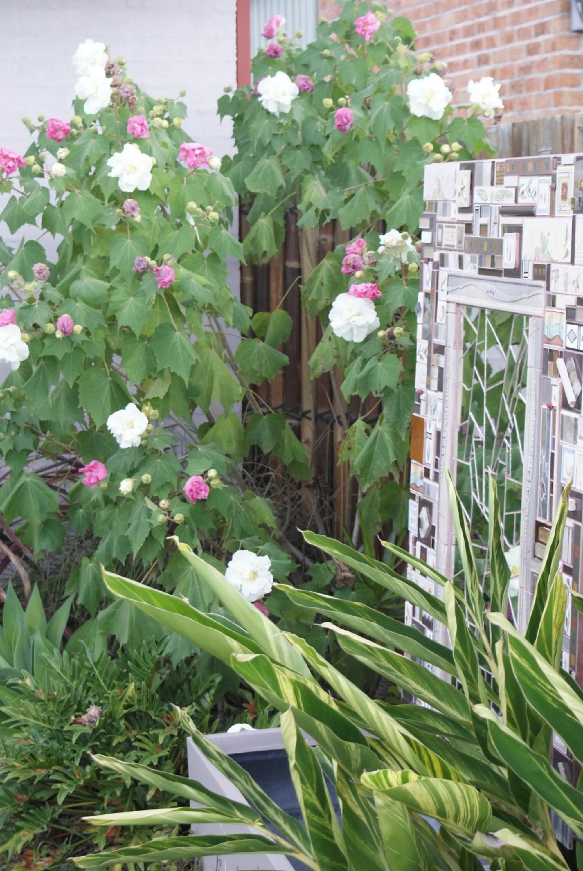 Decorative detail in Karuah Riverside Motel