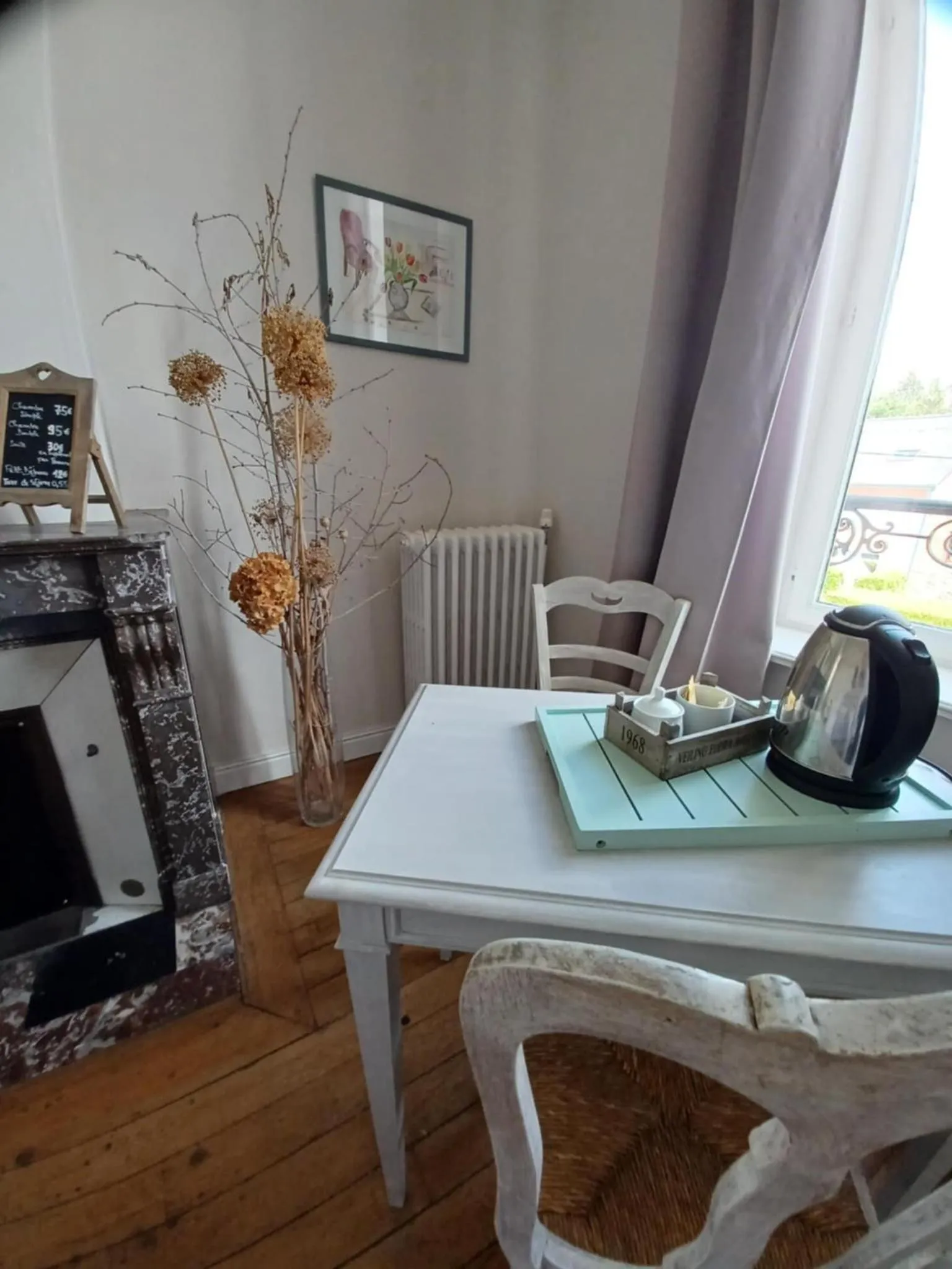 Dining area in Chambres d'Hôtes des Rouets