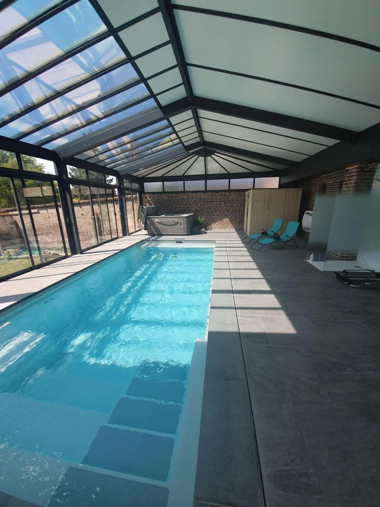 Swimming pool in Chambres d'Hôtes des Rouets