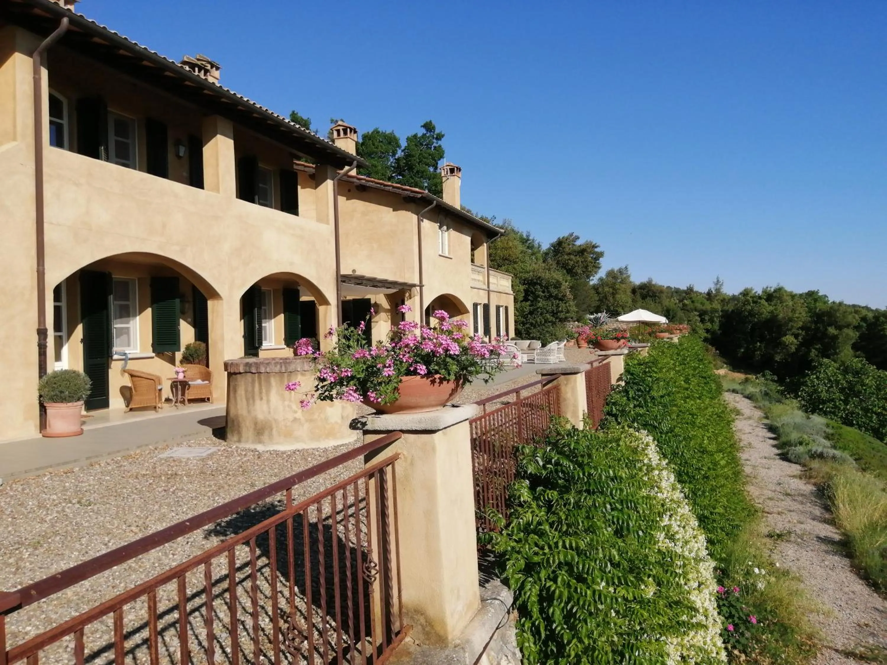 Property building in Tenuta il Sassone - Wine&Food