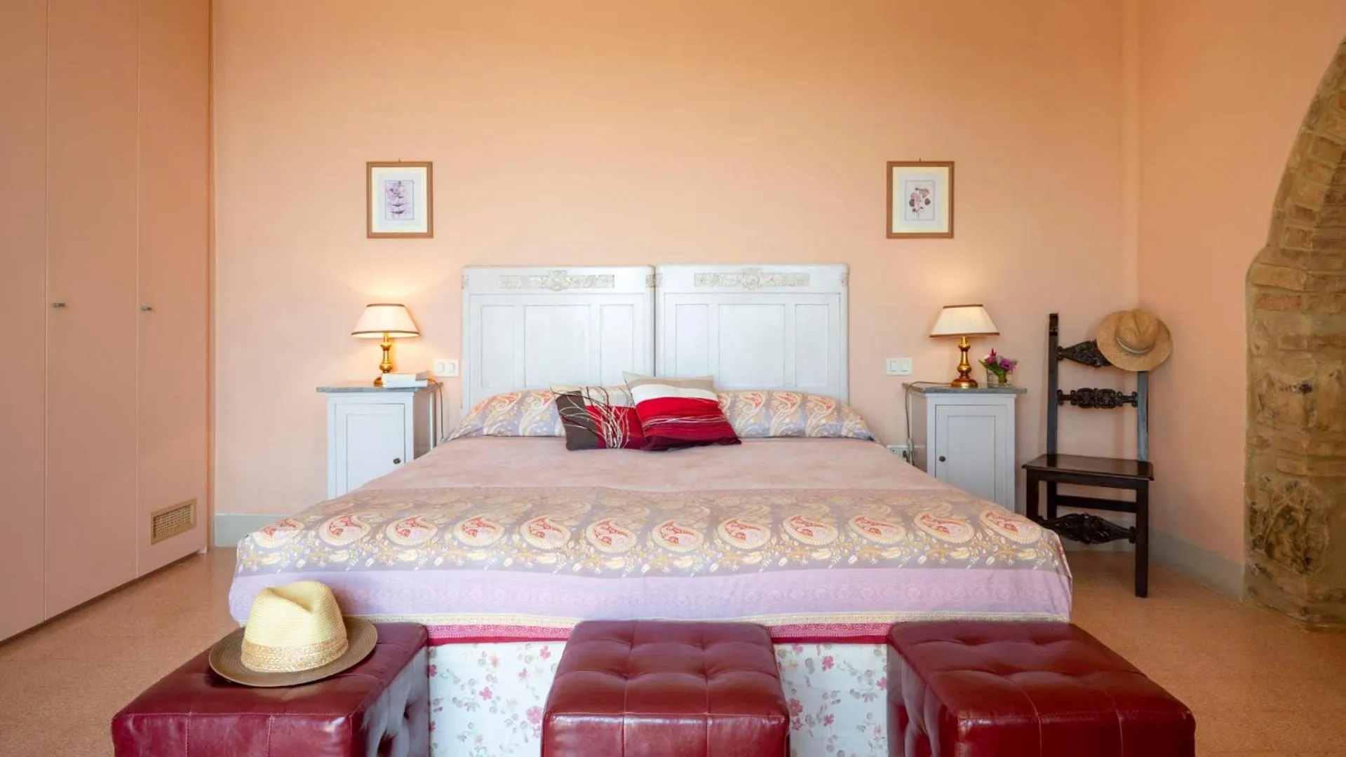 Bed in Tenuta il Sassone - Wine&Food