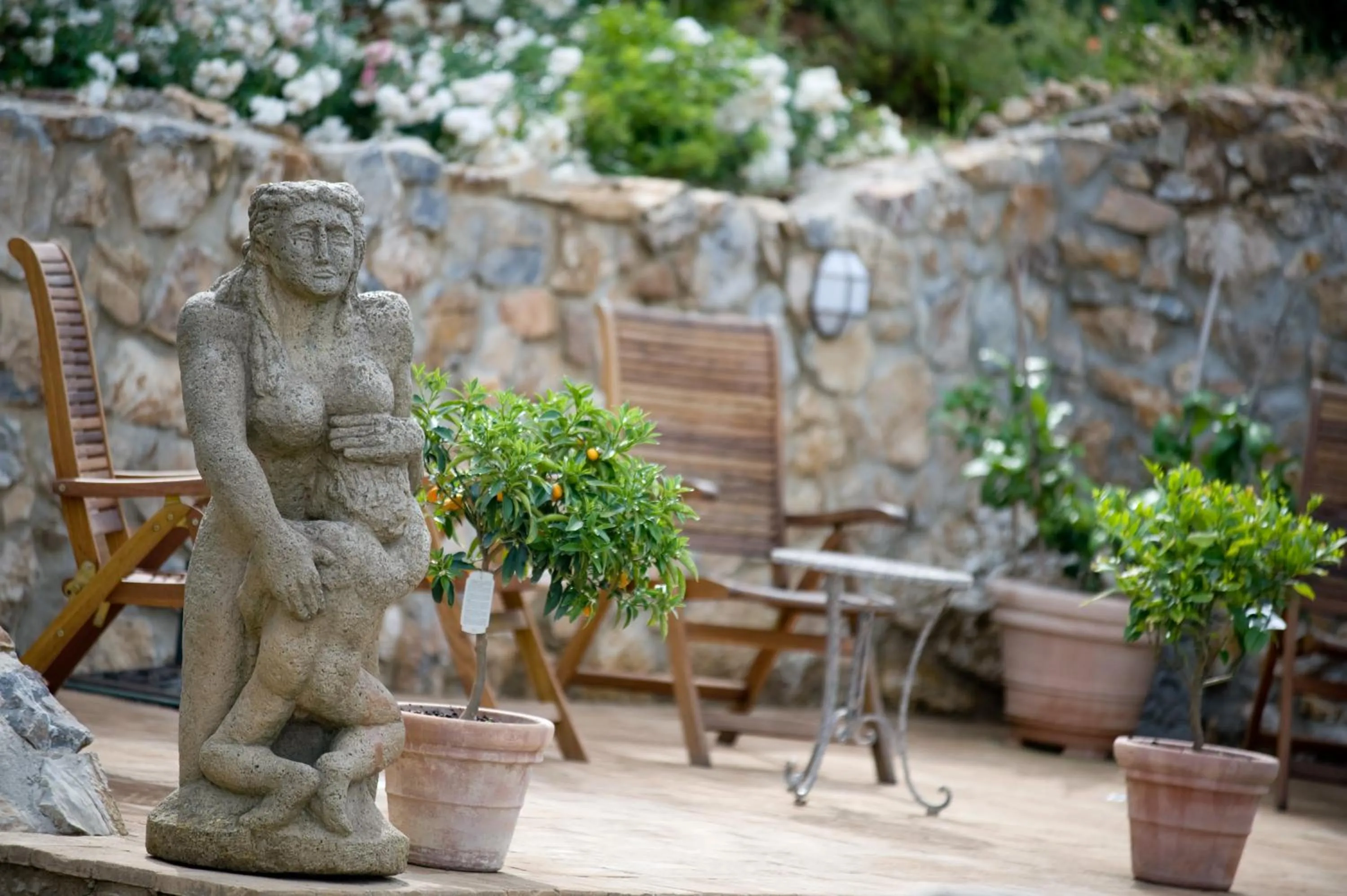 Decorative detail in Tenuta il Sassone - Wine&Food