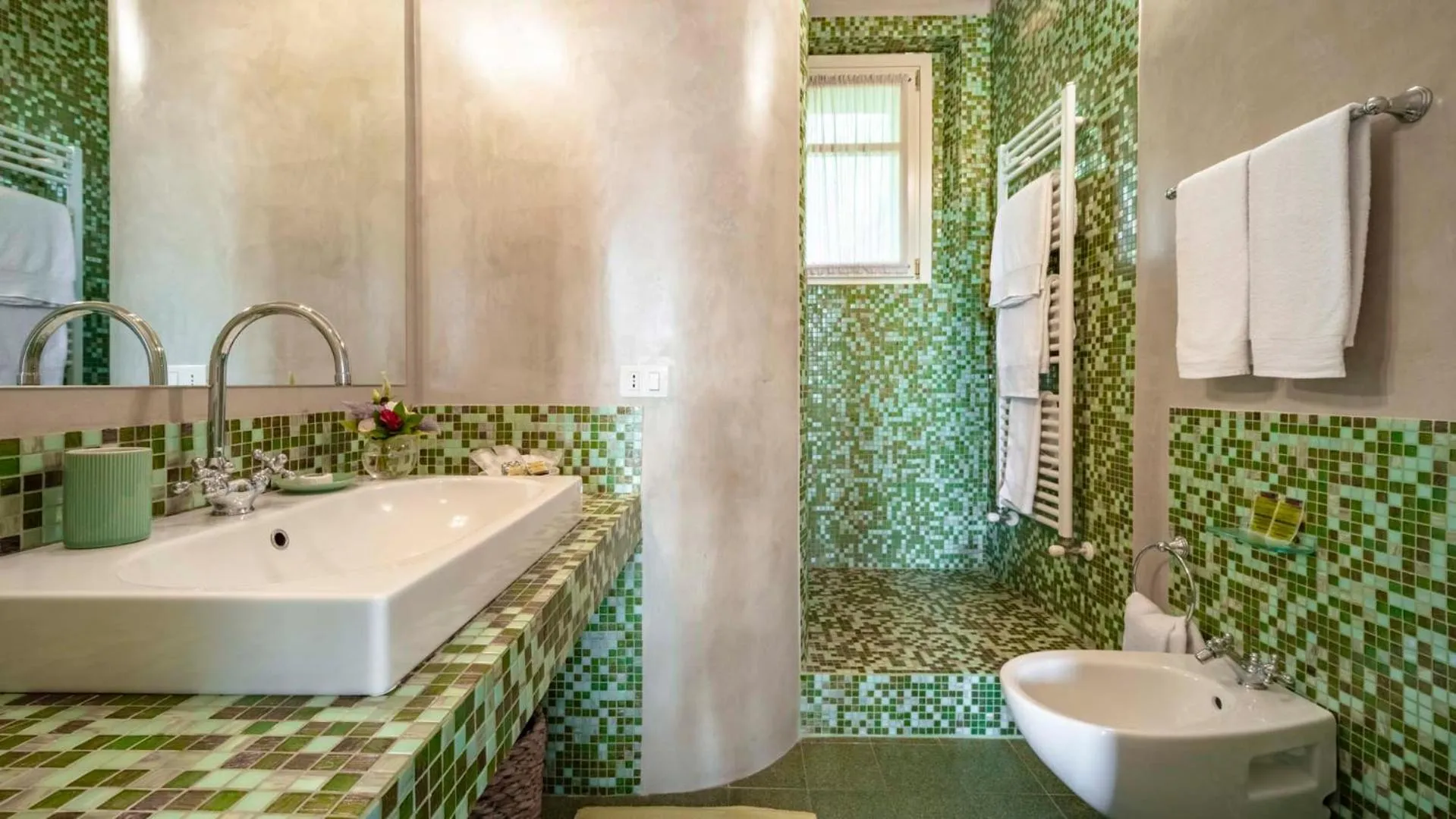 Bathroom in Tenuta il Sassone - Wine&Food