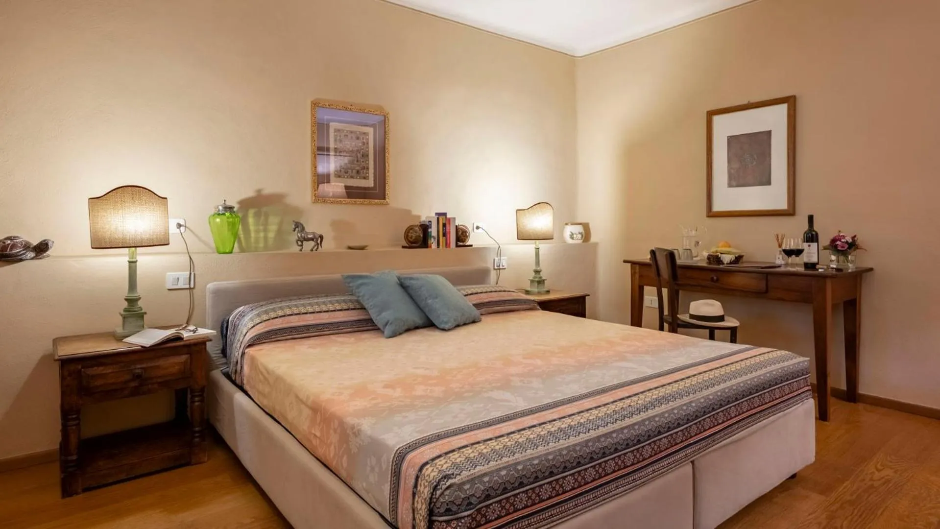 Bedroom, Bed in Tenuta il Sassone - Wine&Food