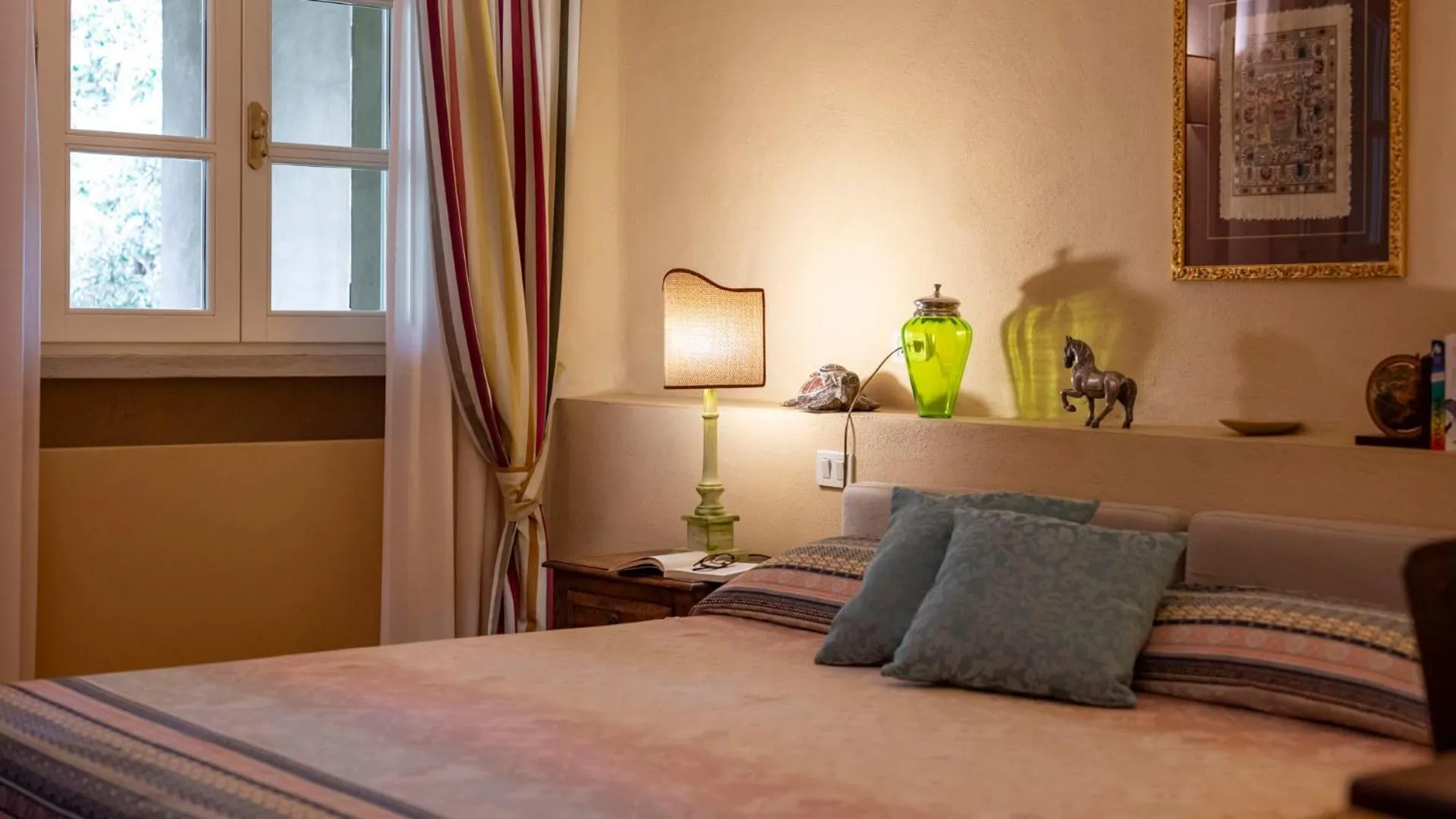 Bed in Tenuta il Sassone - Wine&Food