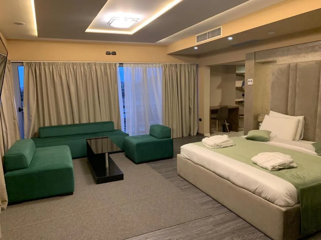 Photo of the whole room, Bed in Albanopolis Hotel
