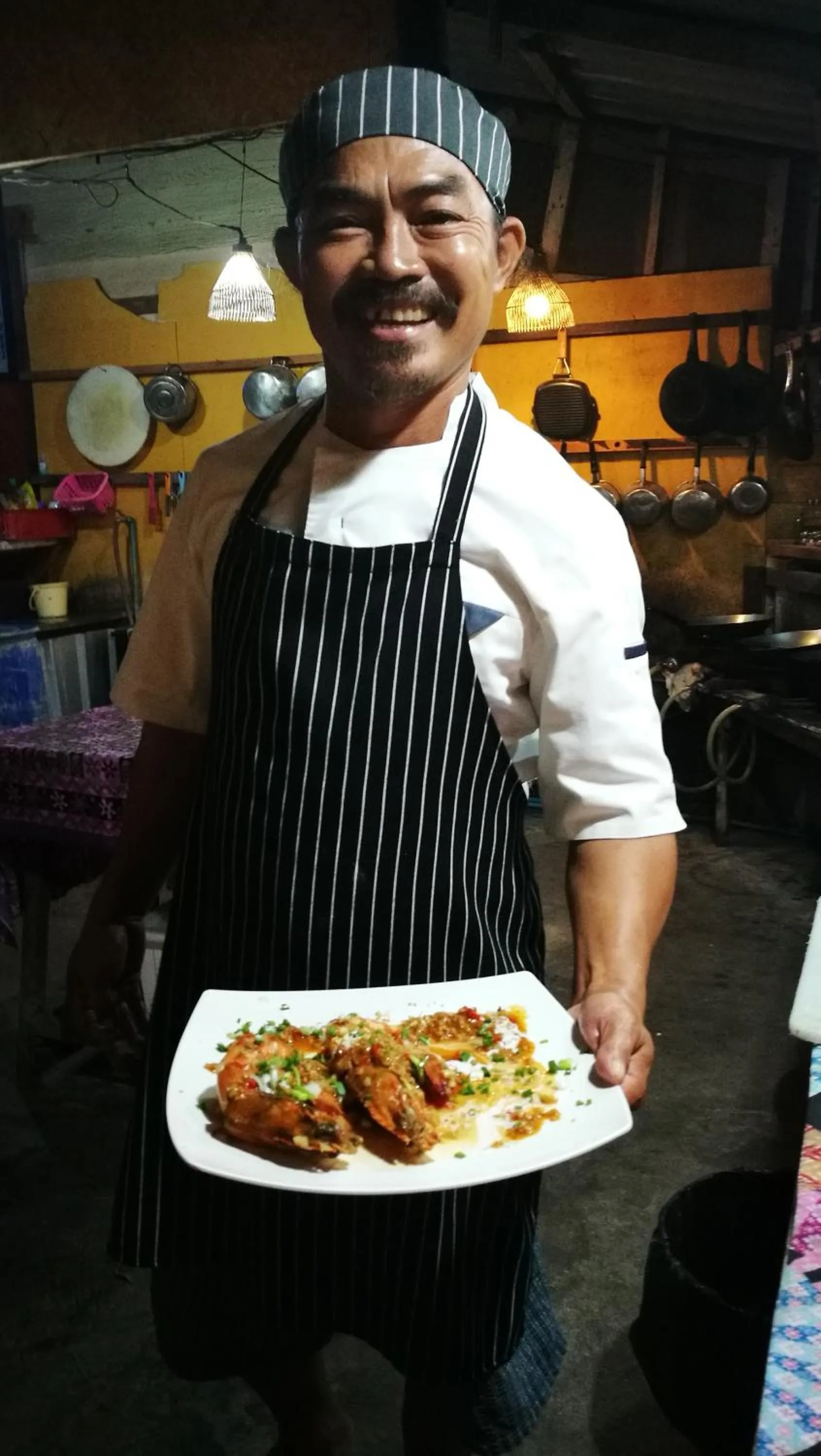 People in PP Red Tuna Hut