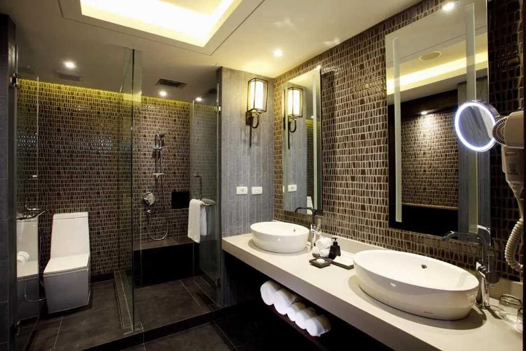 Graceland Khaolak Beachfront Resort