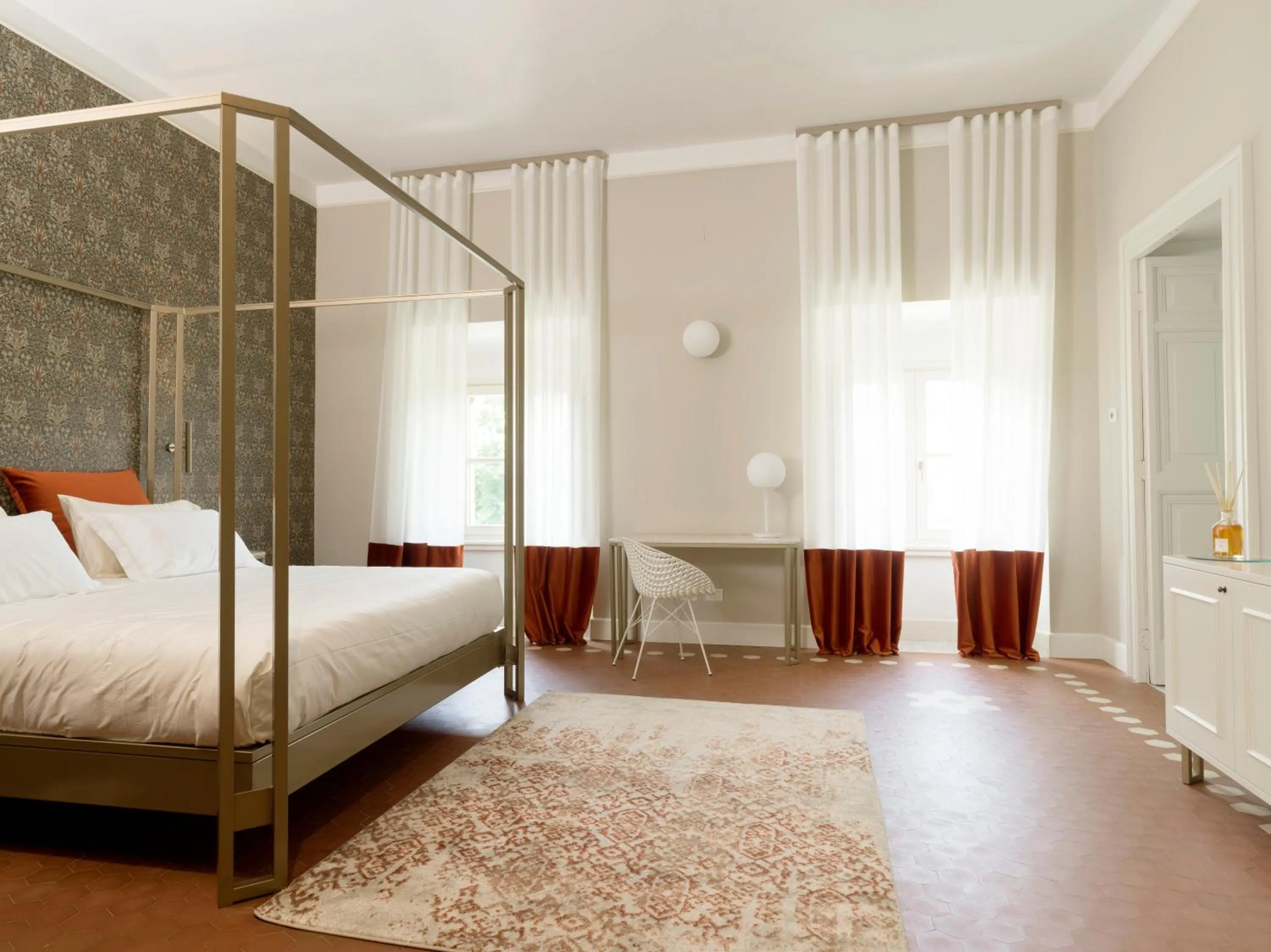 Photo of the whole room, Bed in Villa Corallo