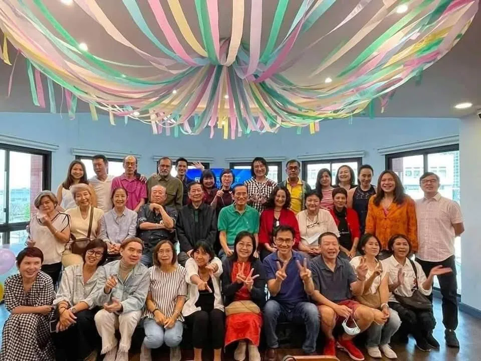 Boutique Poo-Yai Lee