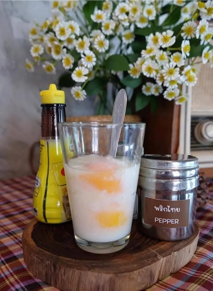 Boutique Poo-Yai Lee