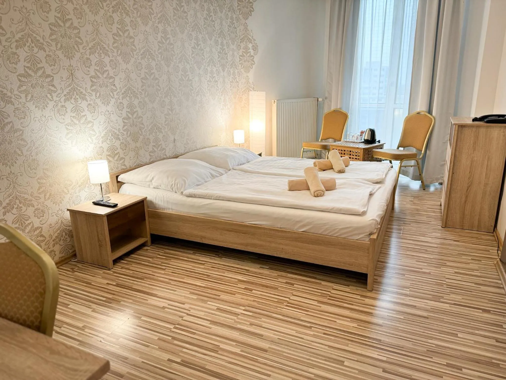 Photo of the whole room, Bed in Hotel Modena