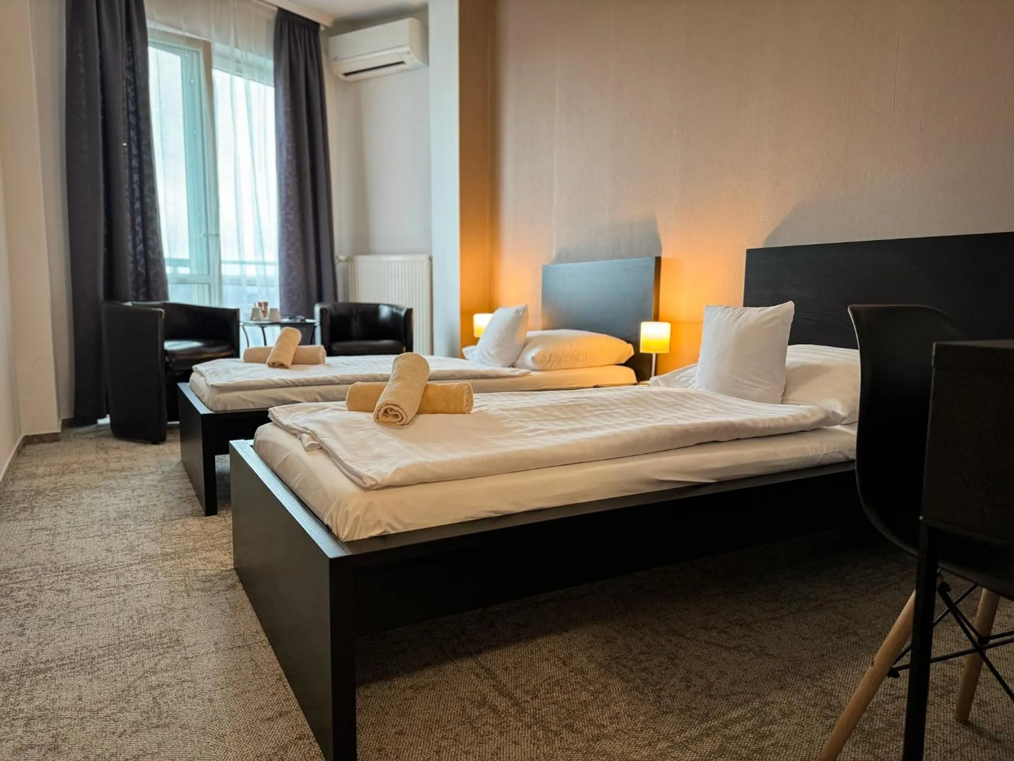 Photo of the whole room, Bed in Hotel Modena