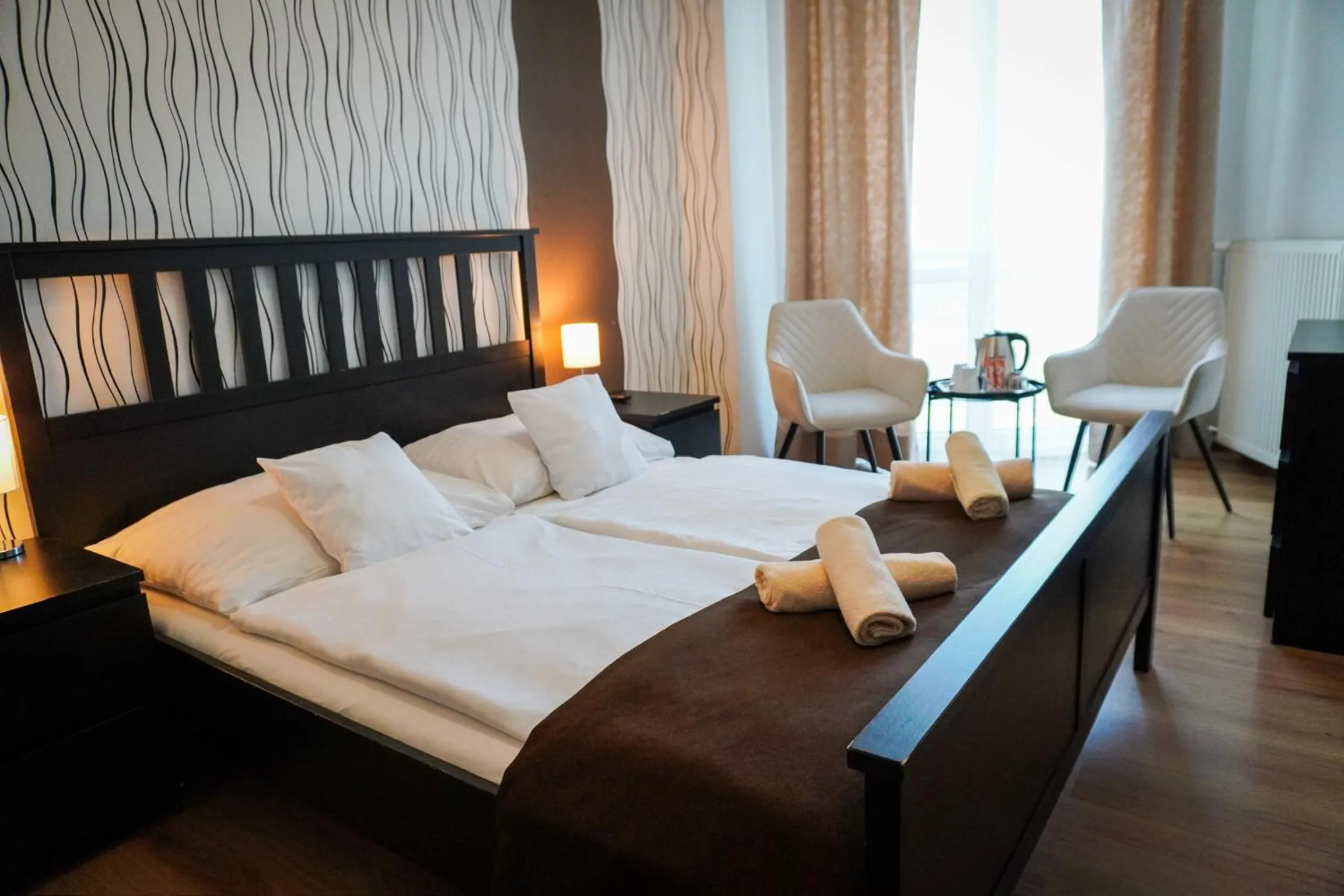 Photo of the whole room, Bed in Hotel Modena