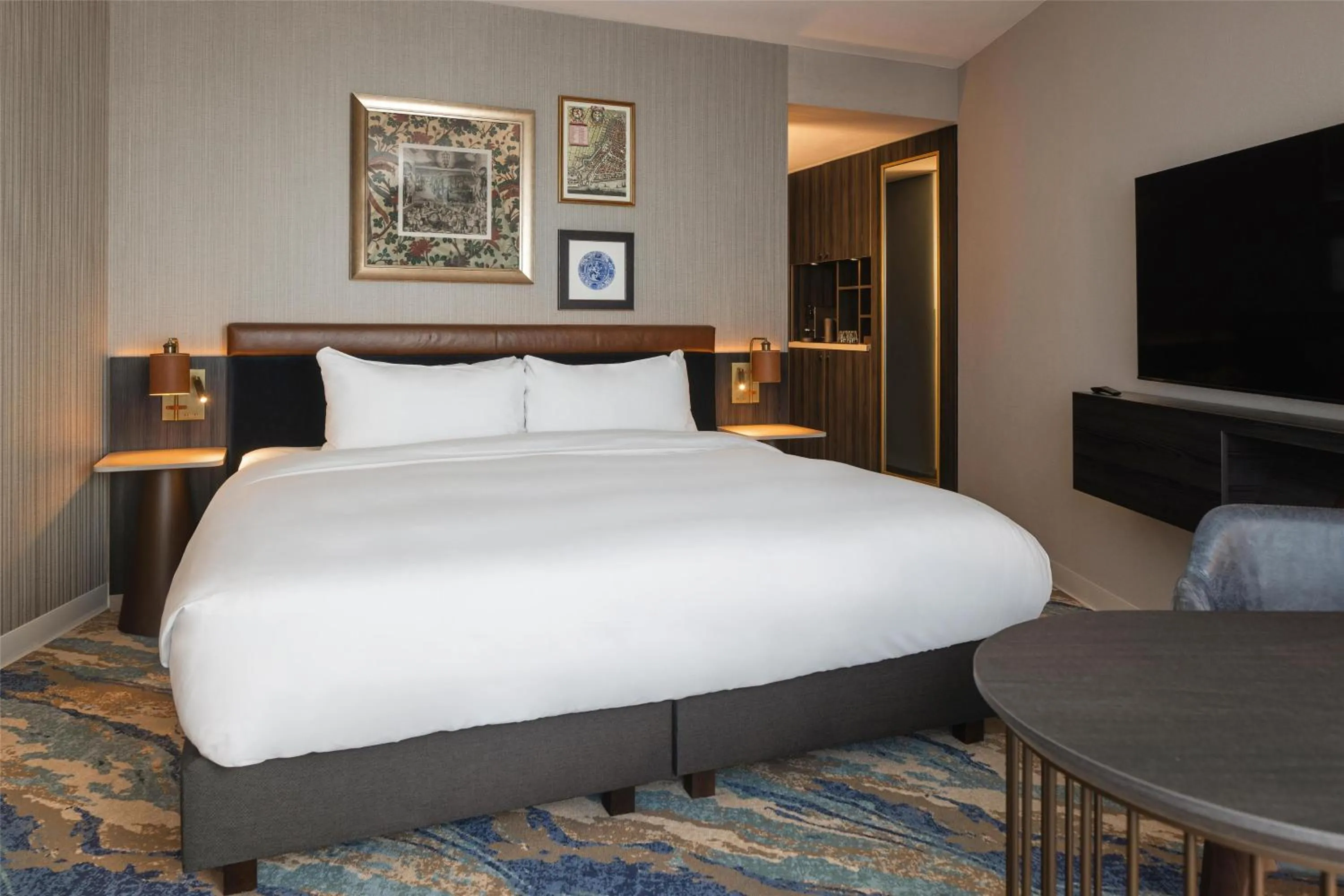 Bed in Haven Hotel Rotterdam, Curio Collection by Hilton