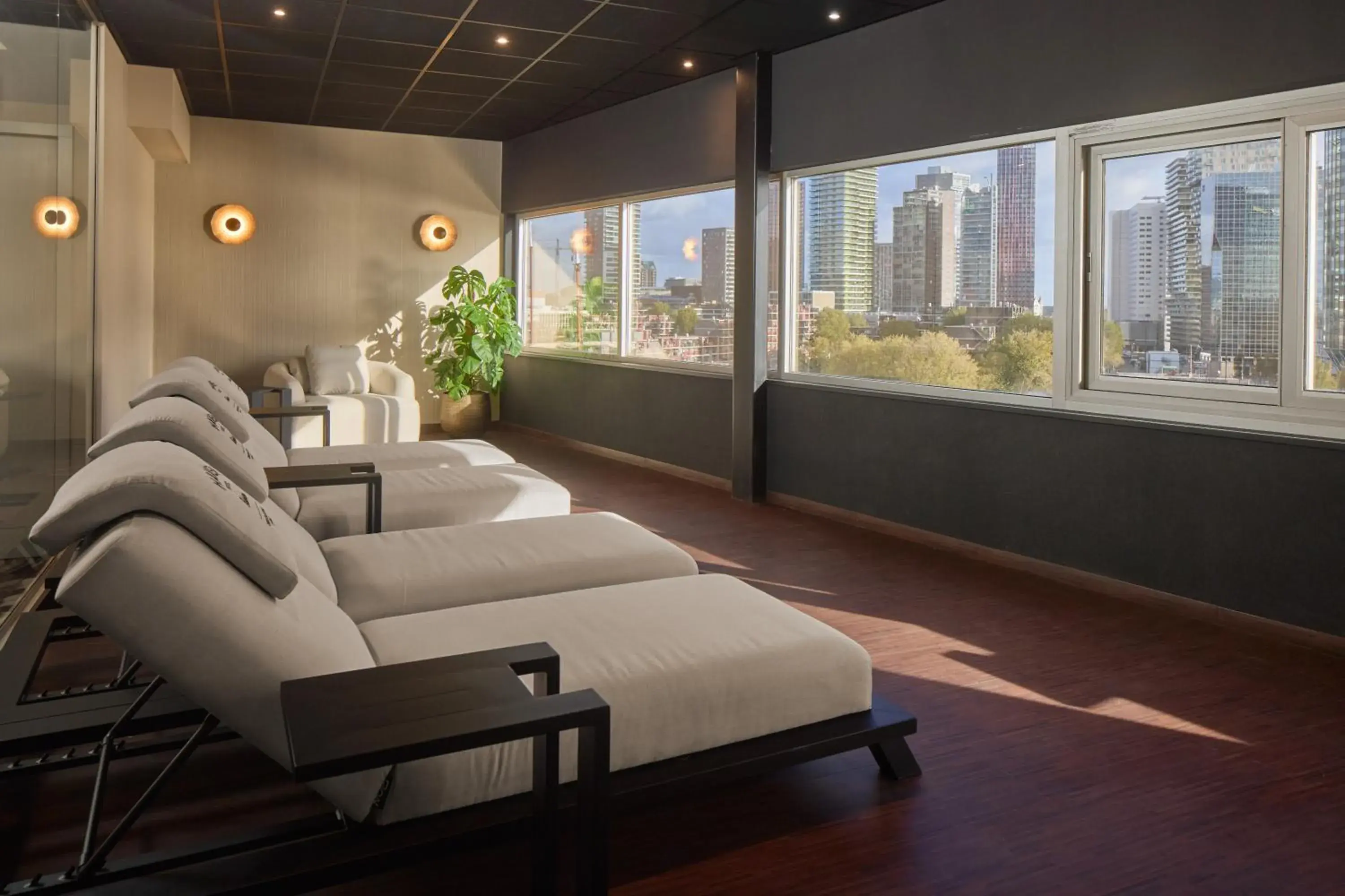 Spa and wellness centre/facilities in Haven Hotel Rotterdam, Curio Collection by Hilton Spa and wellness centre/facilities in Haven Hotel Rotterdam, Curio Collection by Hilton