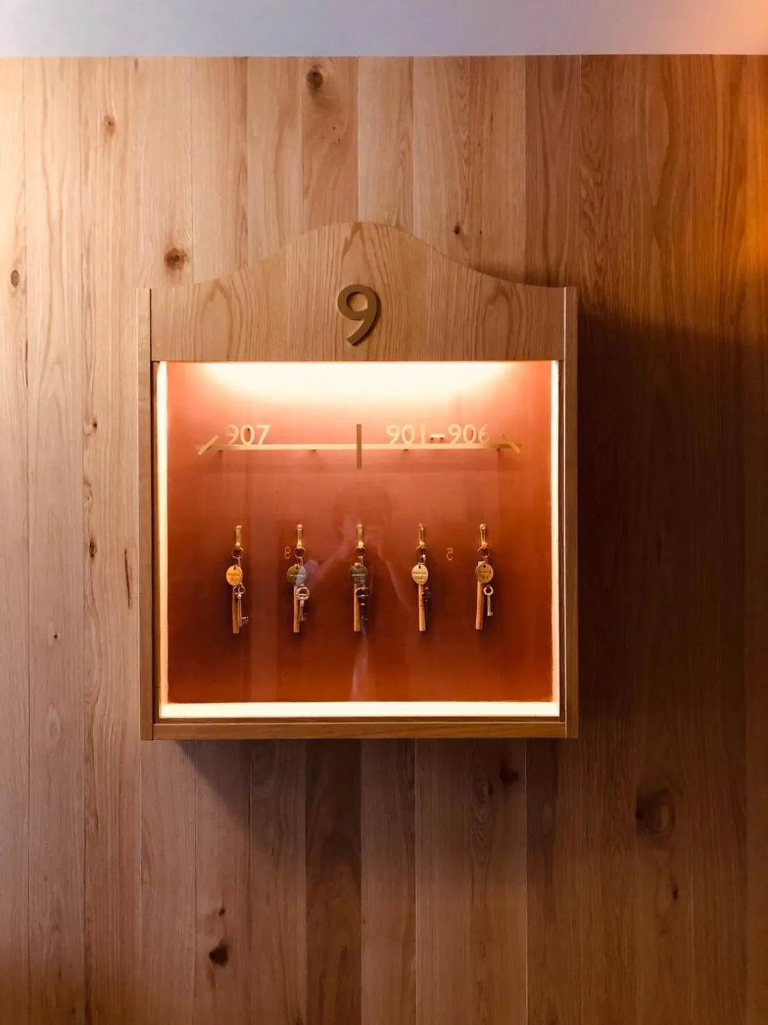 Decorative detail in cinnamon hotel