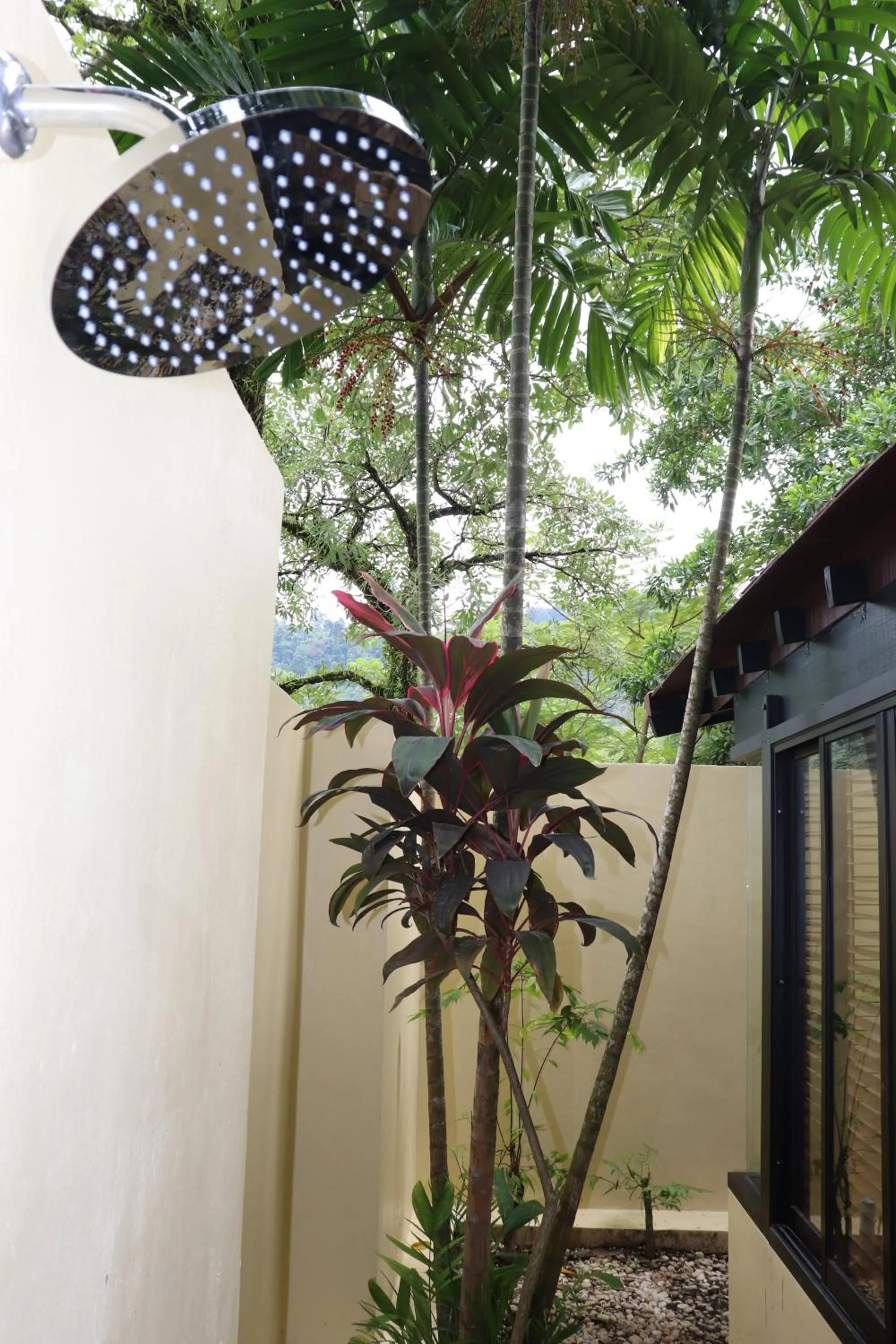 Shower in Seaview Resort Khao Lak - SHA Plus