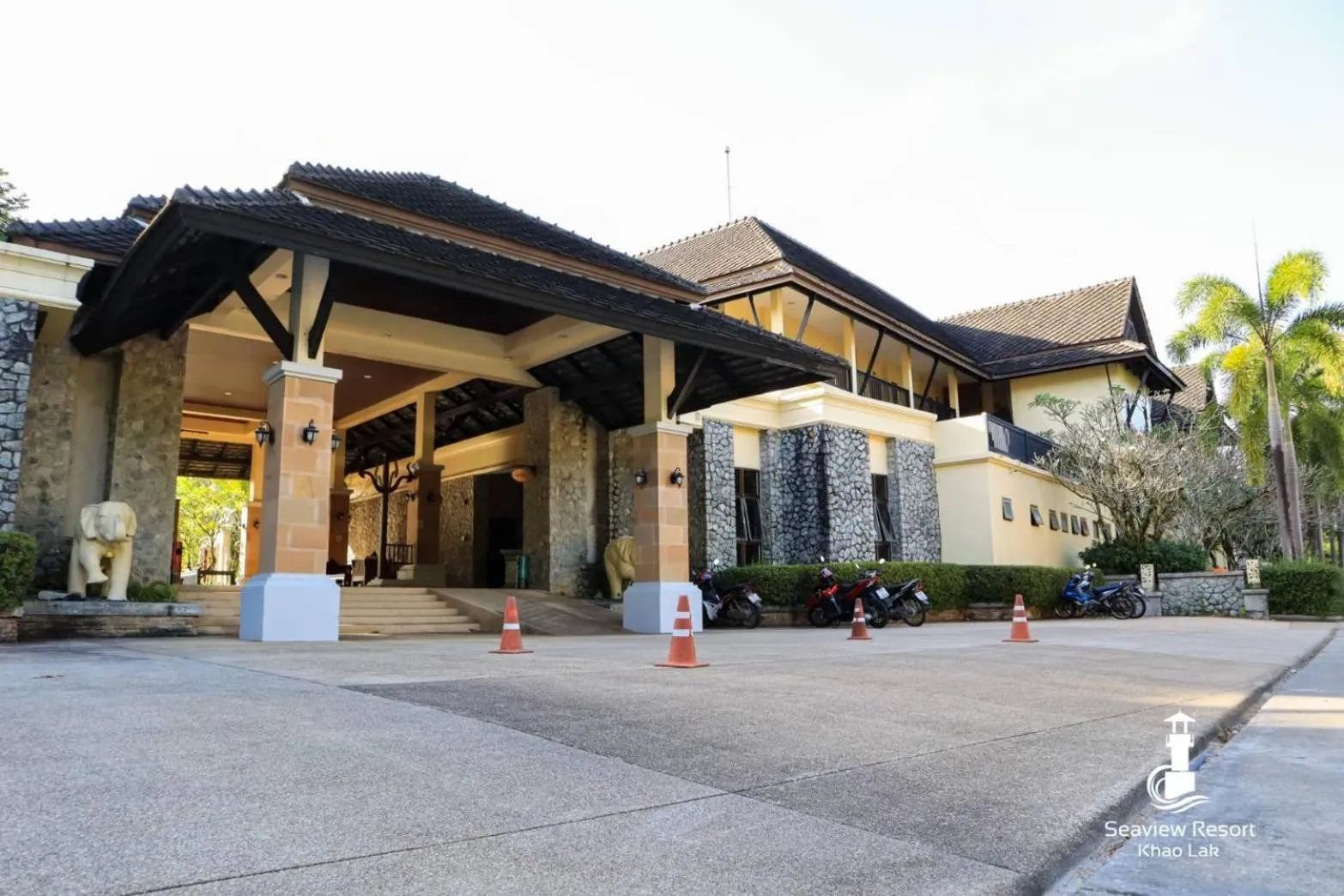 Property building in Seaview Resort Khao Lak - SHA Plus