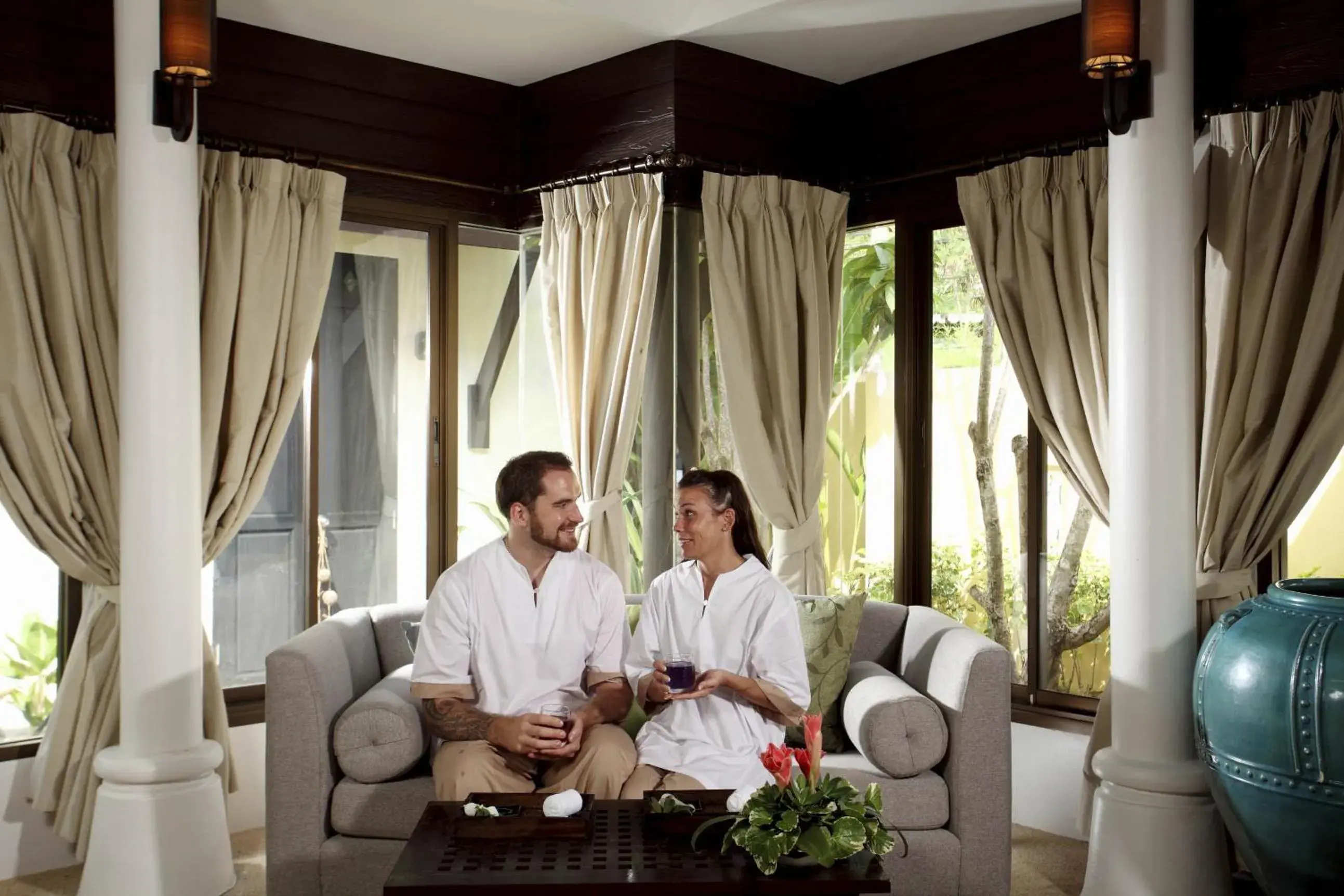 Guests in Seaview Resort Khao Lak - SHA Plus Guests in Seaview Resort Khao Lak - SHA Plus