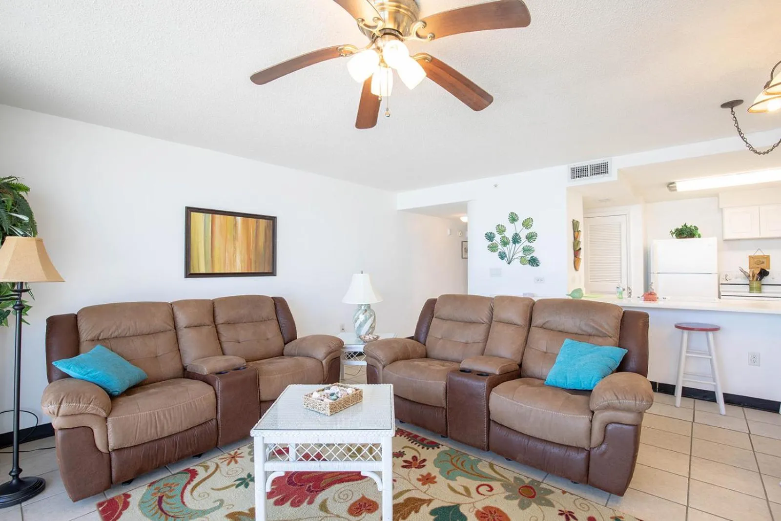 Seating area in Keeler Island Princess 508