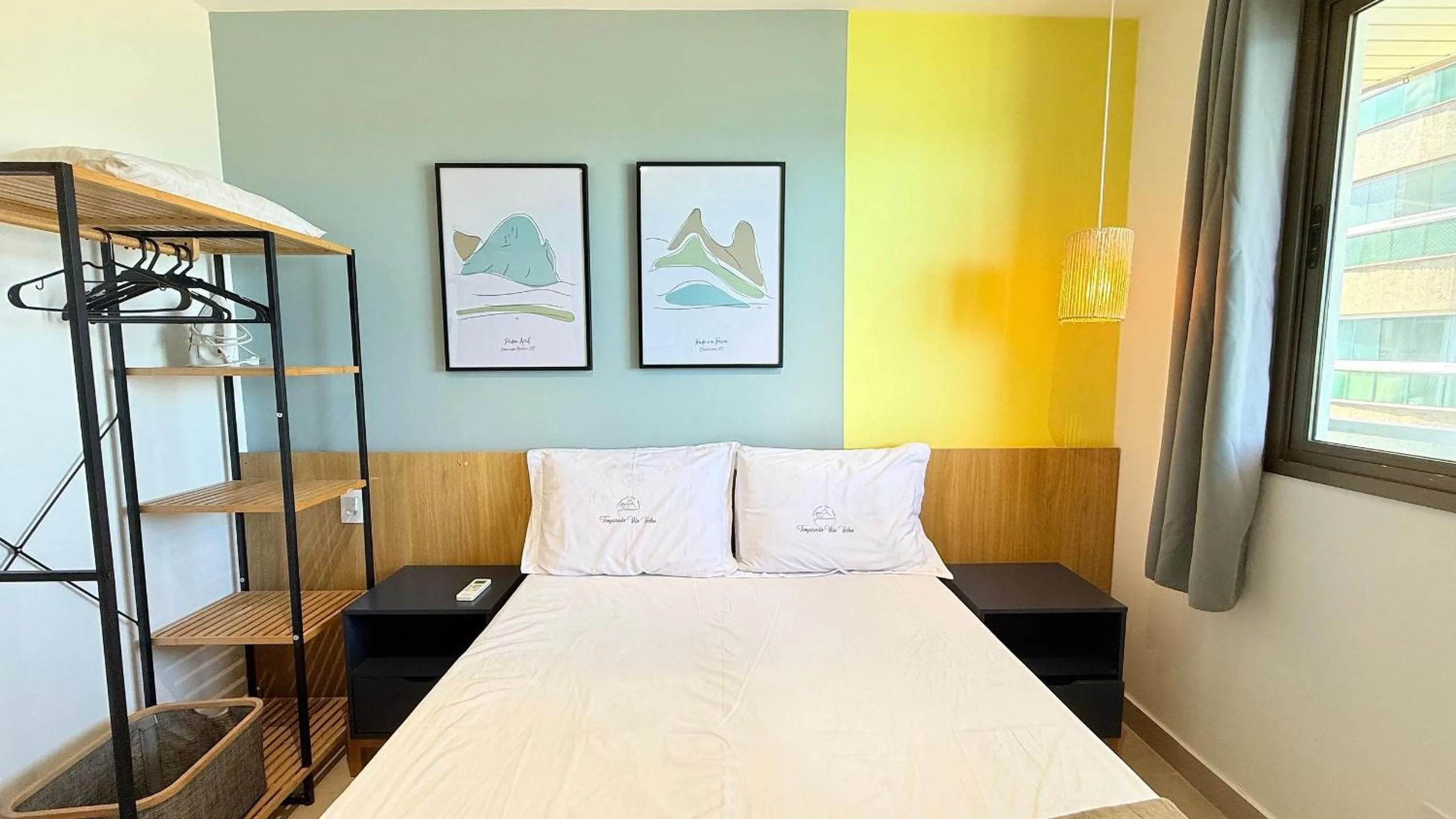 Photo of the whole room, Bed in Diamond Beach