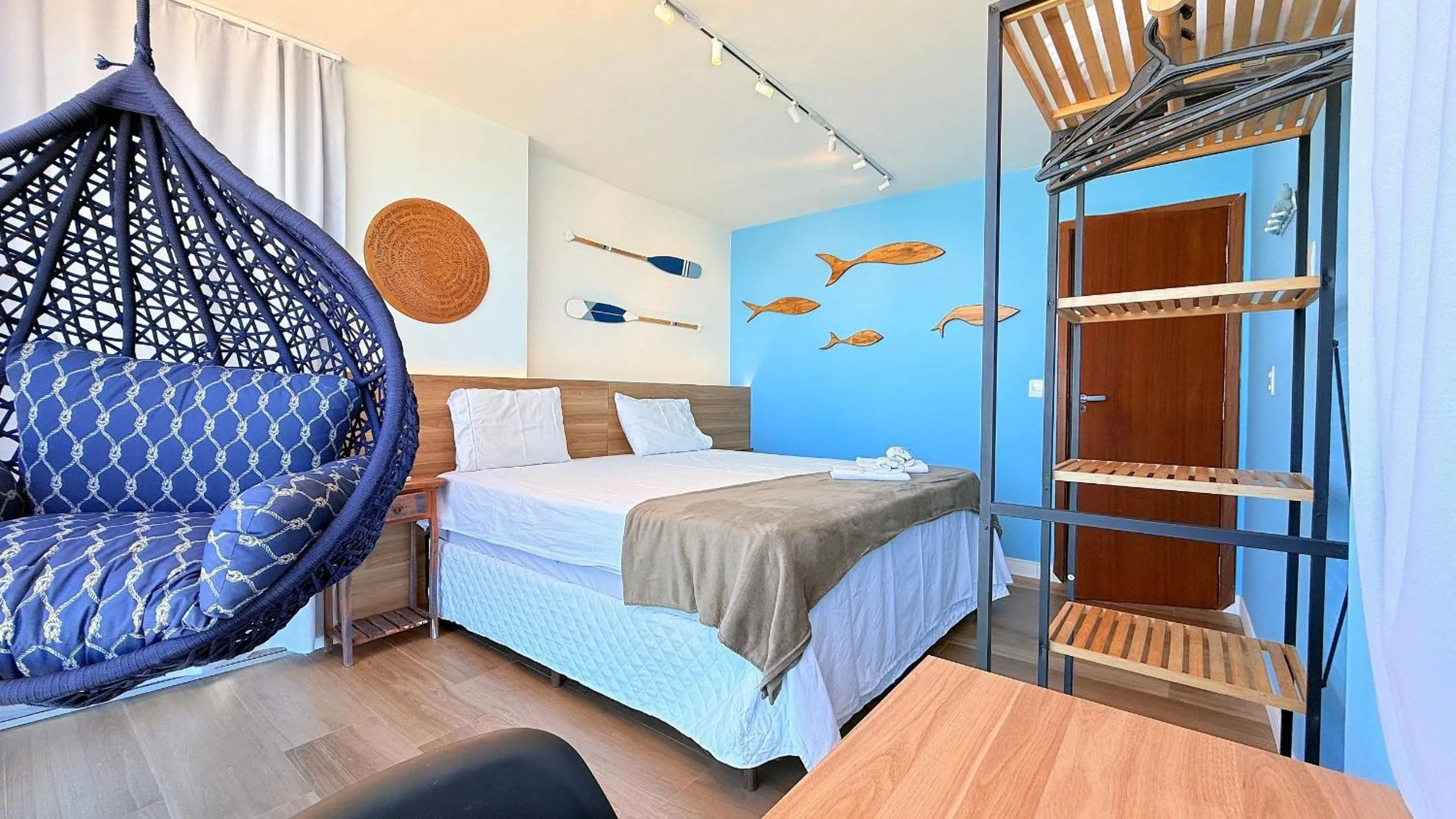 Photo of the whole room, Bed in Diamond Beach