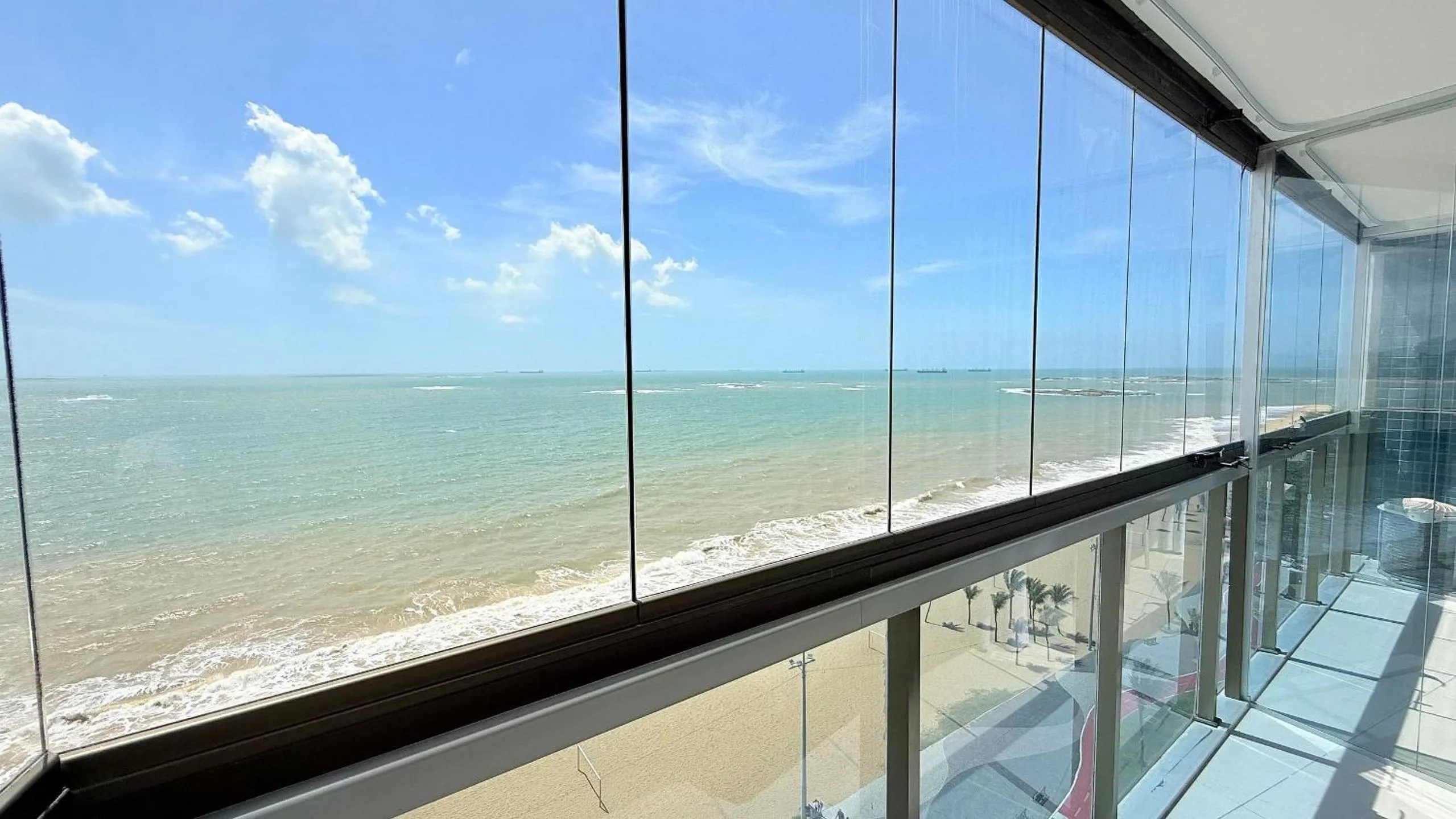 City view in Diamond Beach