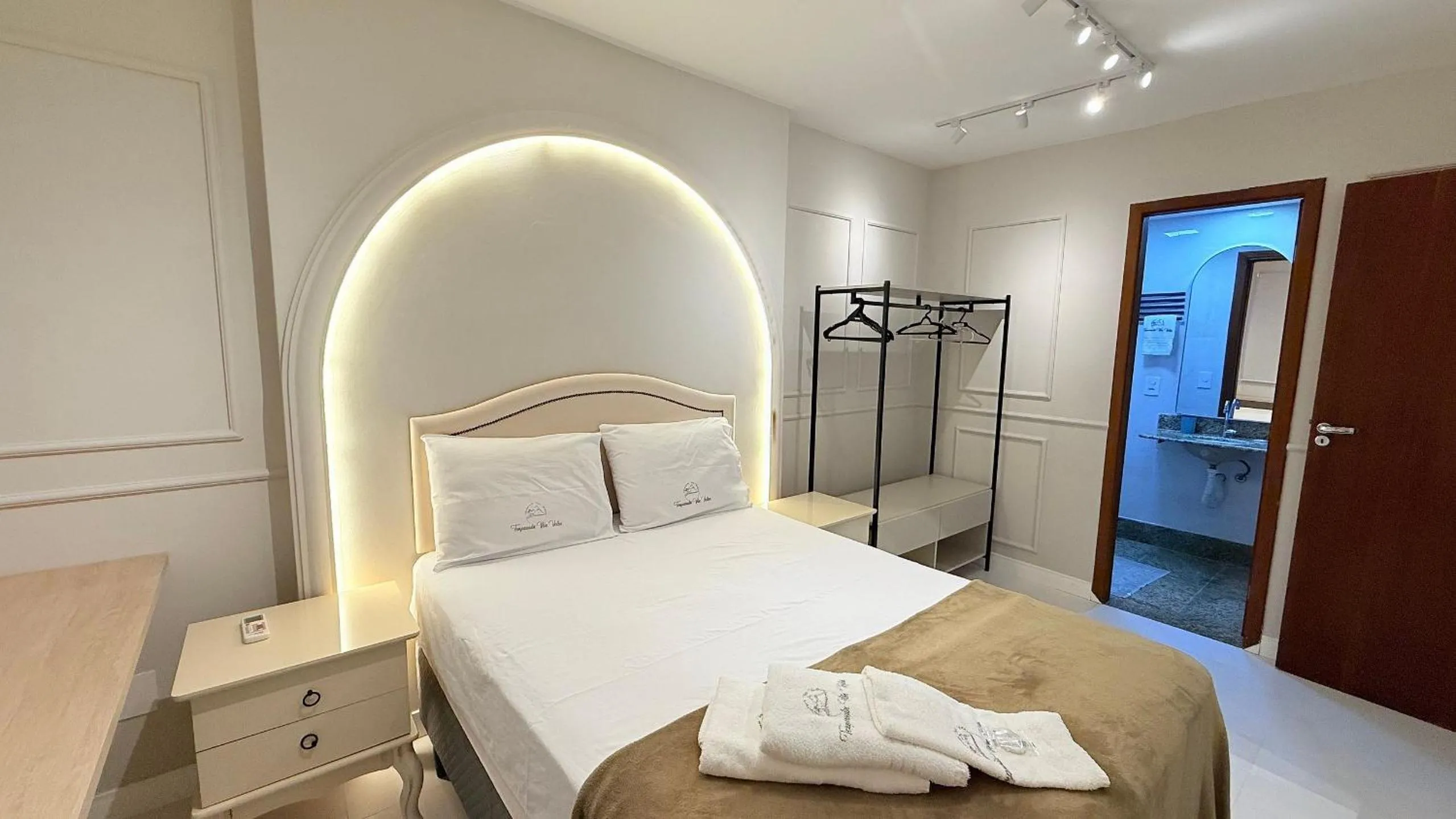 Bedroom, Bed in Diamond Beach
