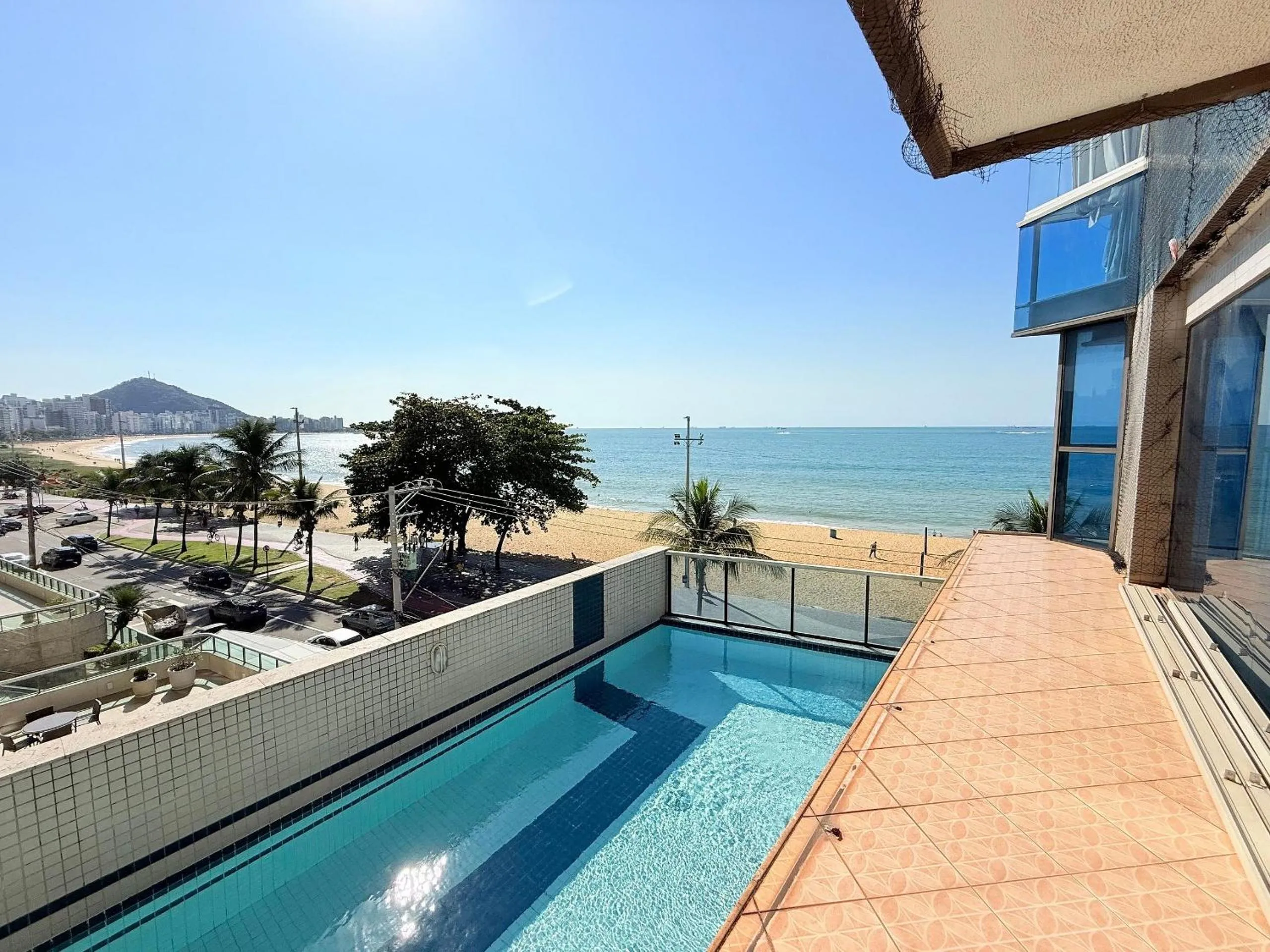 Swimming pool in Diamond Beach