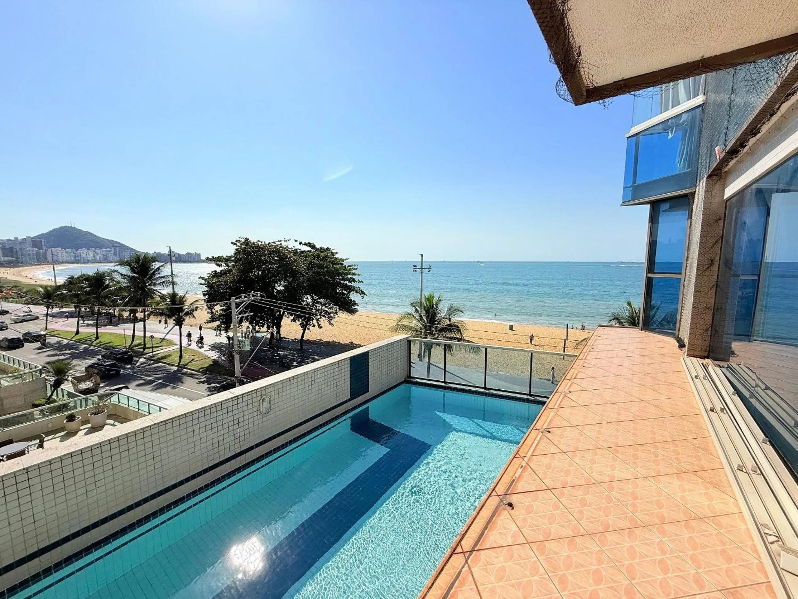 Swimming pool in Diamond Beach
