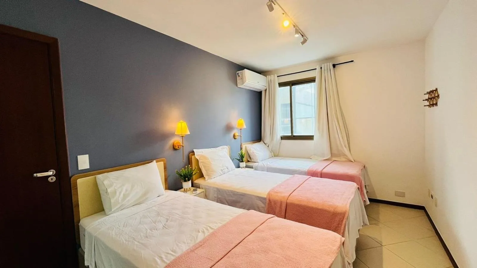 Bedroom, Bed in Diamond Beach