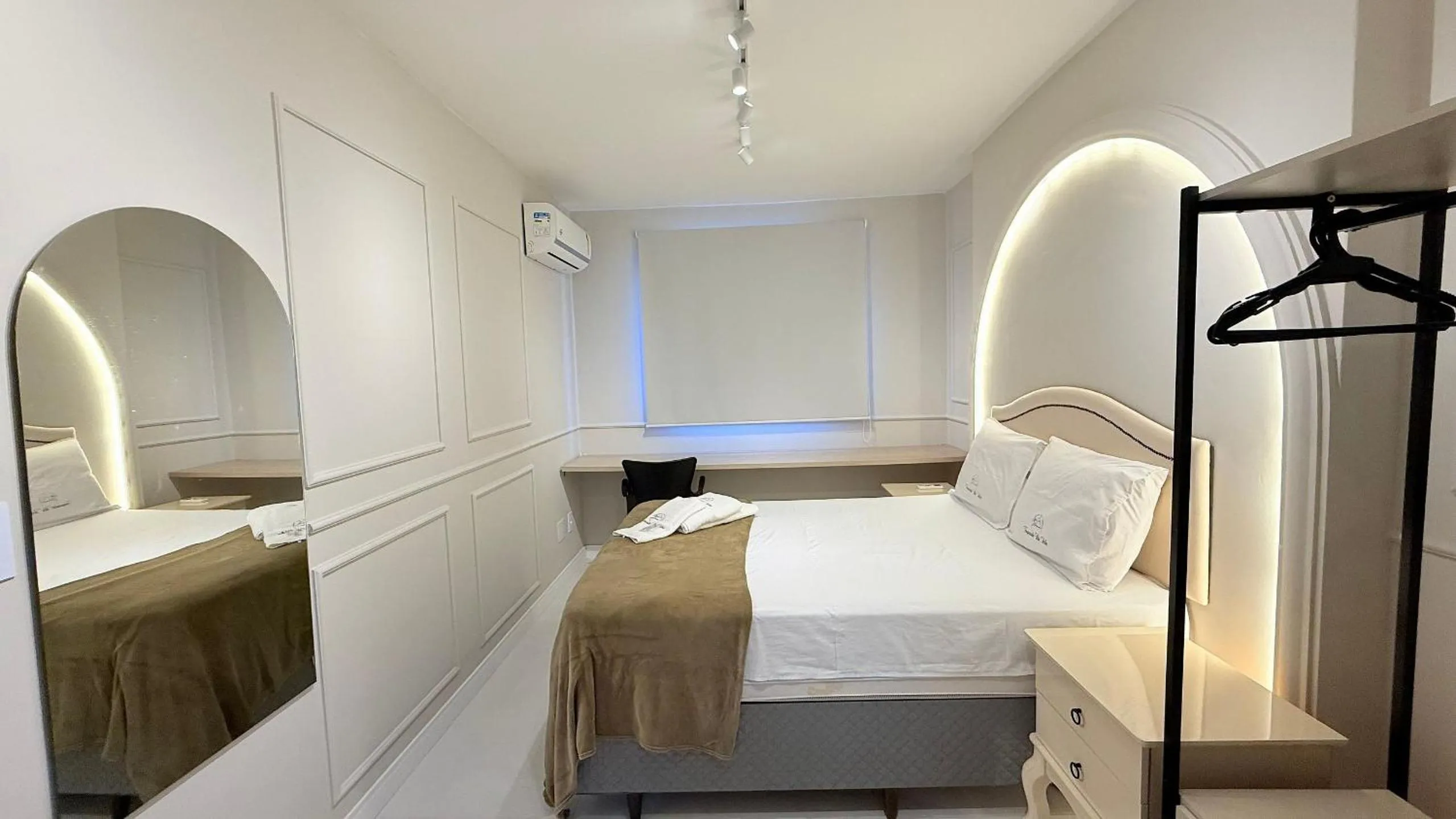 Bedroom, Bed in Diamond Beach
