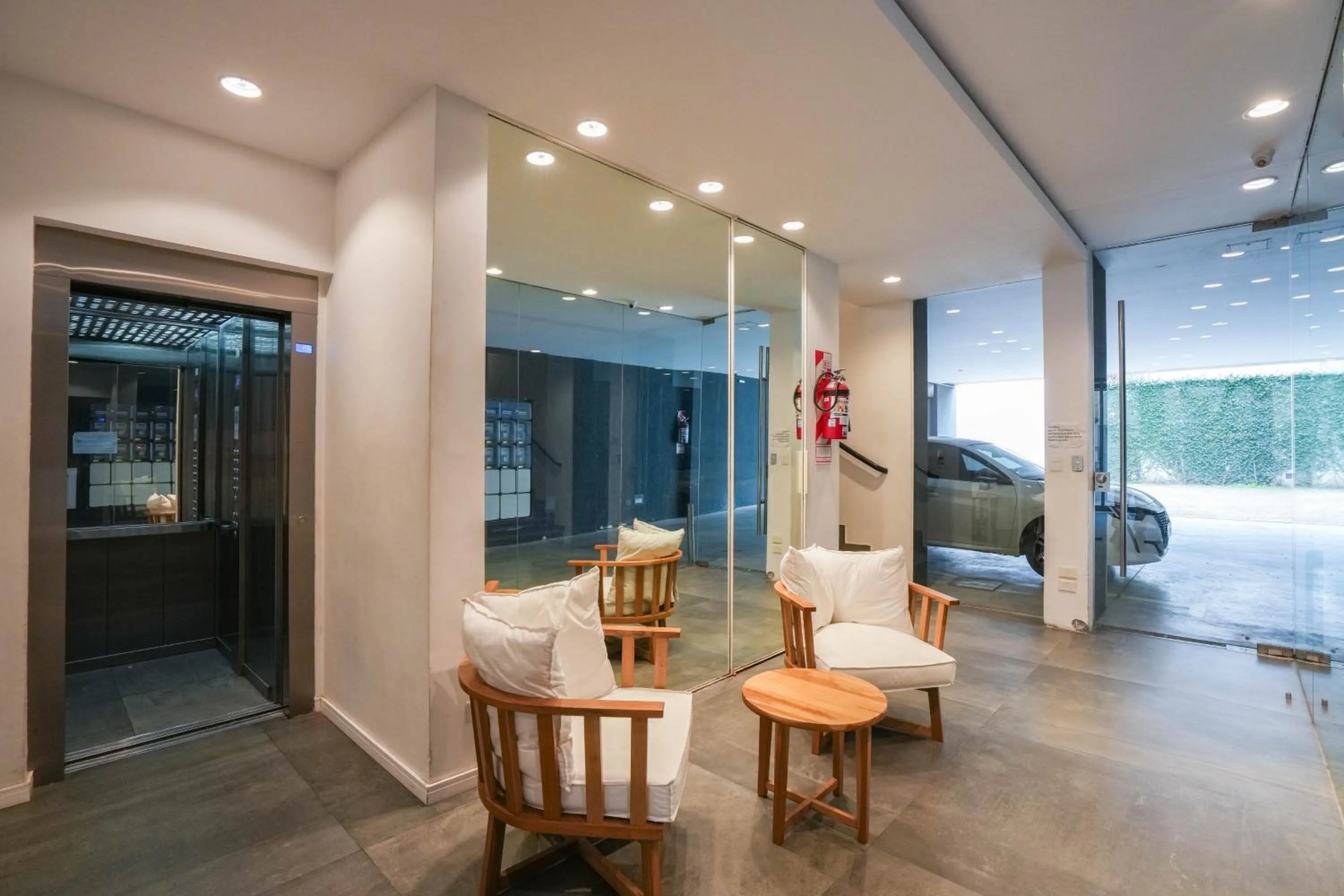 Property building in Monroe Suites