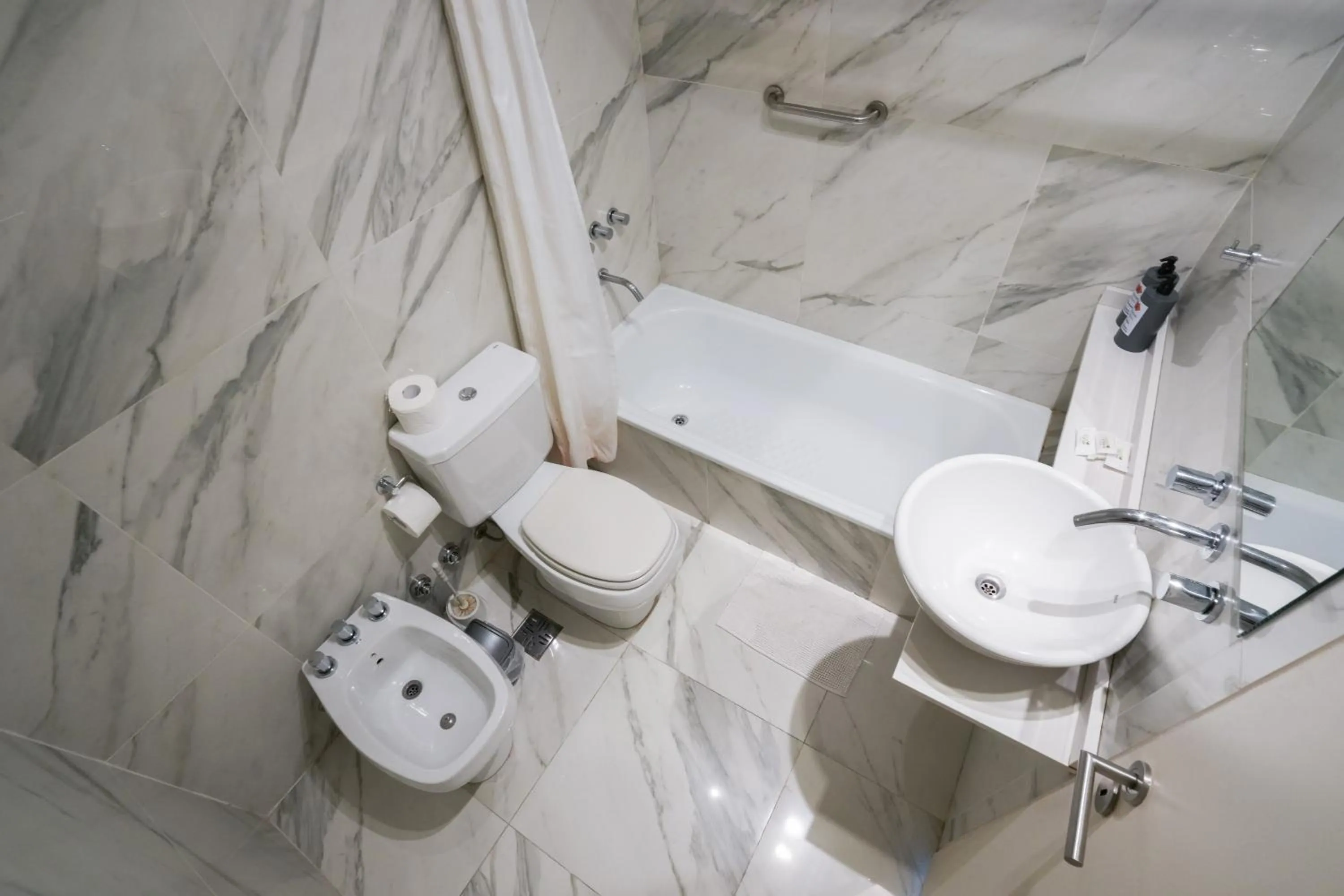 Bathroom in Monroe Suites