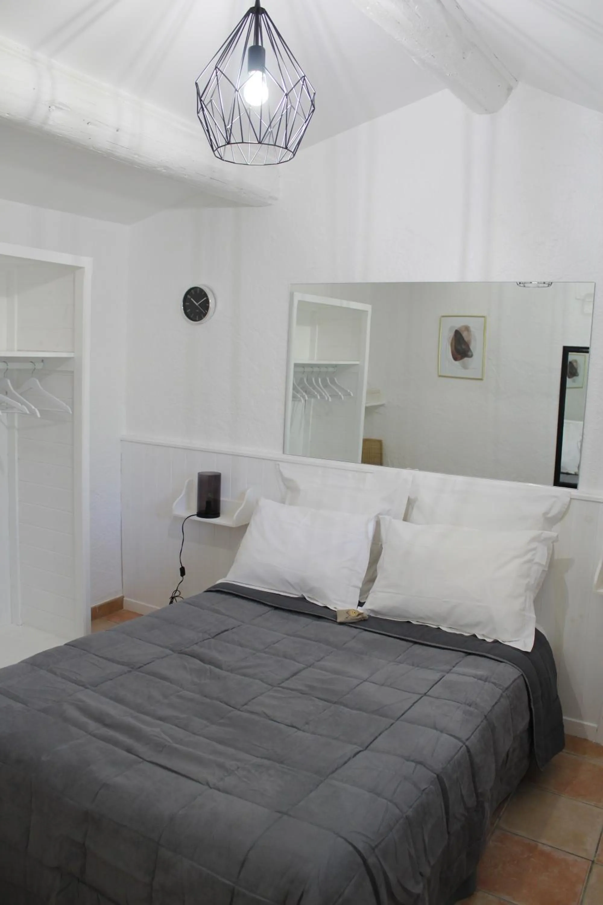 Photo of the whole room, Bed in Le Mas des Chênes