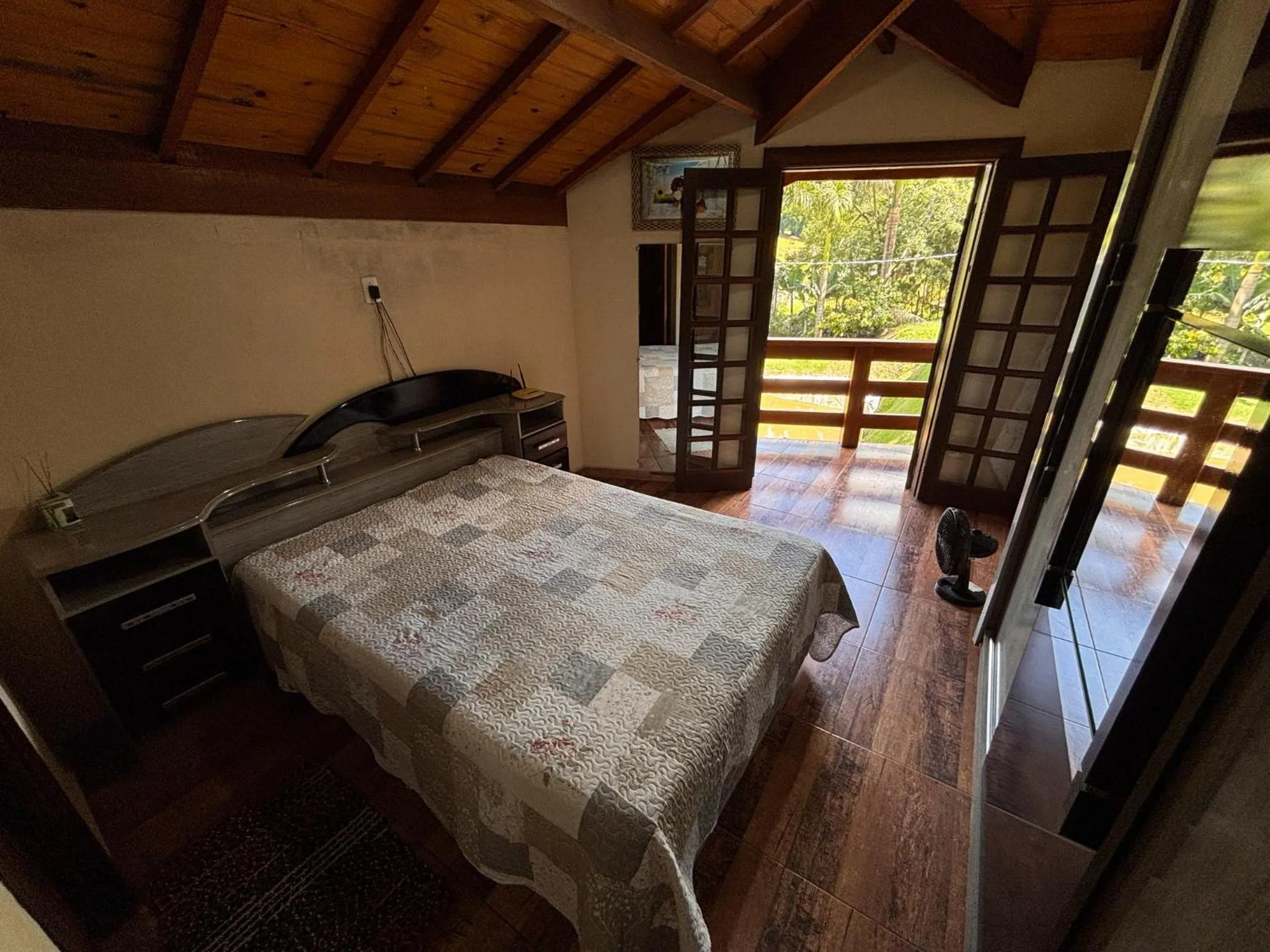 Photo of the whole room, Bed in Chácara Águas Claras