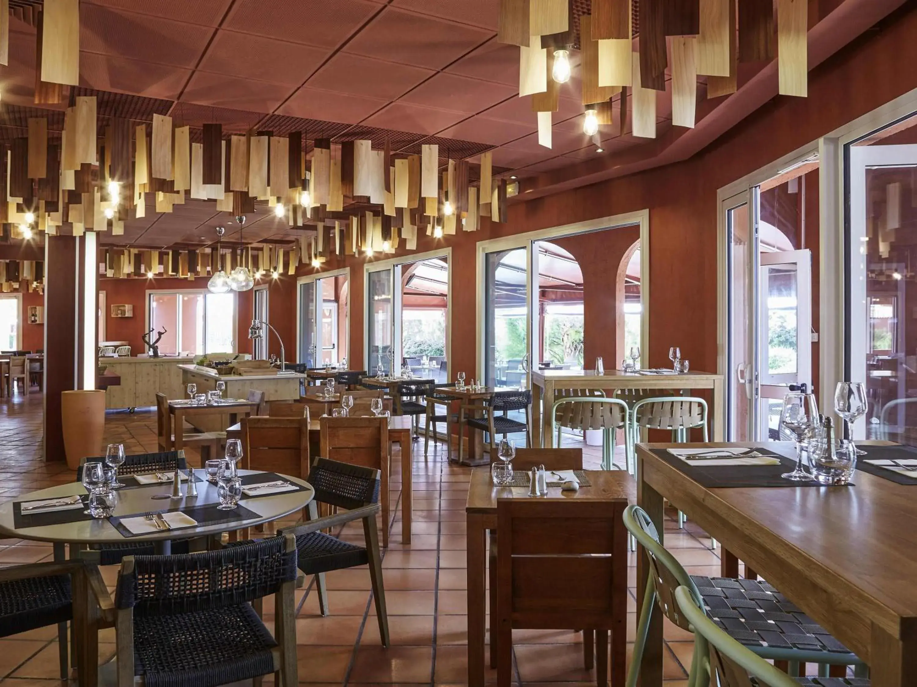 Restaurant/places to eat in ibis Thalassa Hyeres Plage Restaurant/places to eat in ibis Thalassa Hyeres Plage