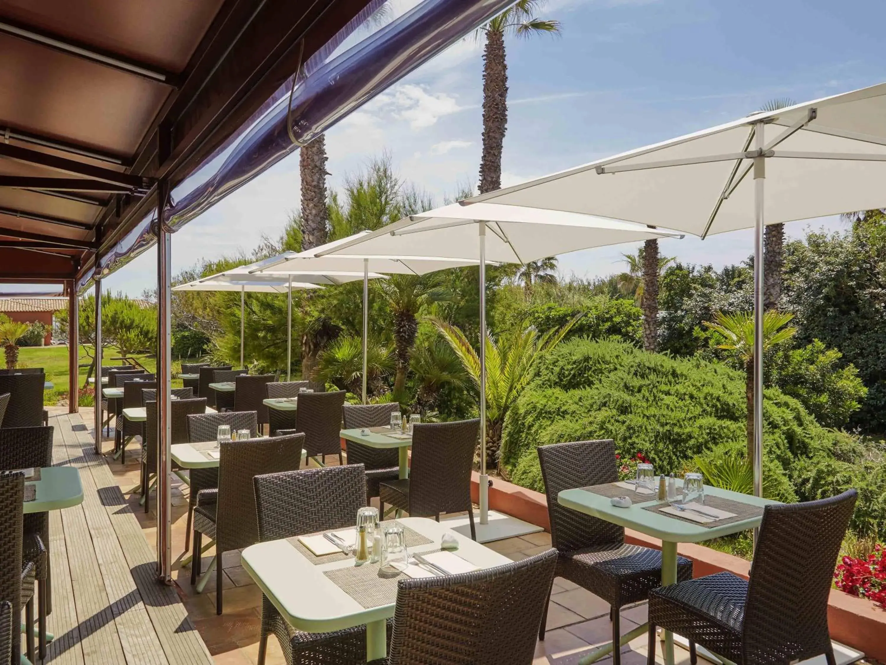 Restaurant/places to eat in ibis Thalassa Hyeres Plage Restaurant/places to eat in ibis Thalassa Hyeres Plage