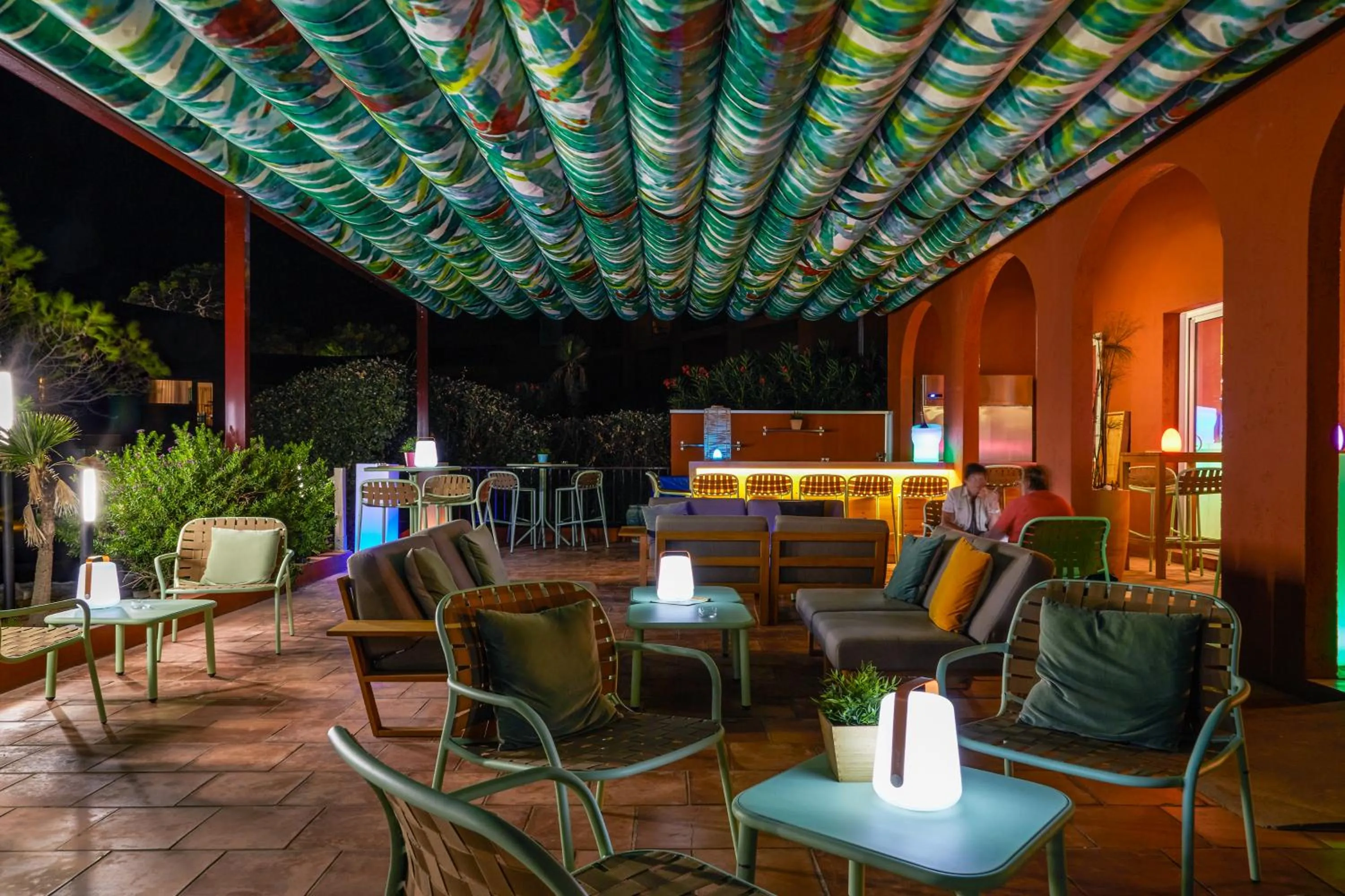 Patio in ibis Thalassa Hyeres Plage