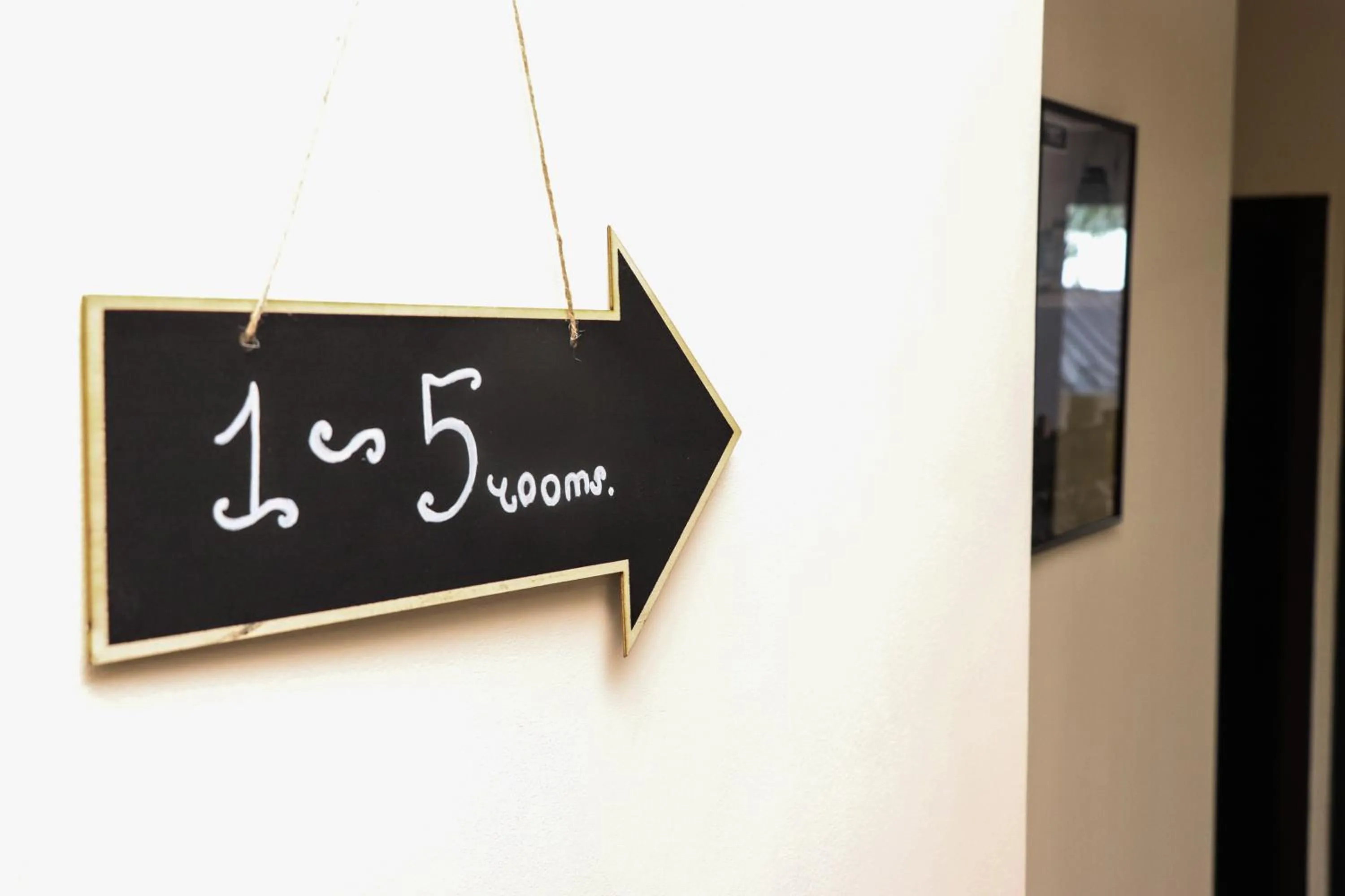 Logo/Certificate/Sign in Yerevan Centre Hotel